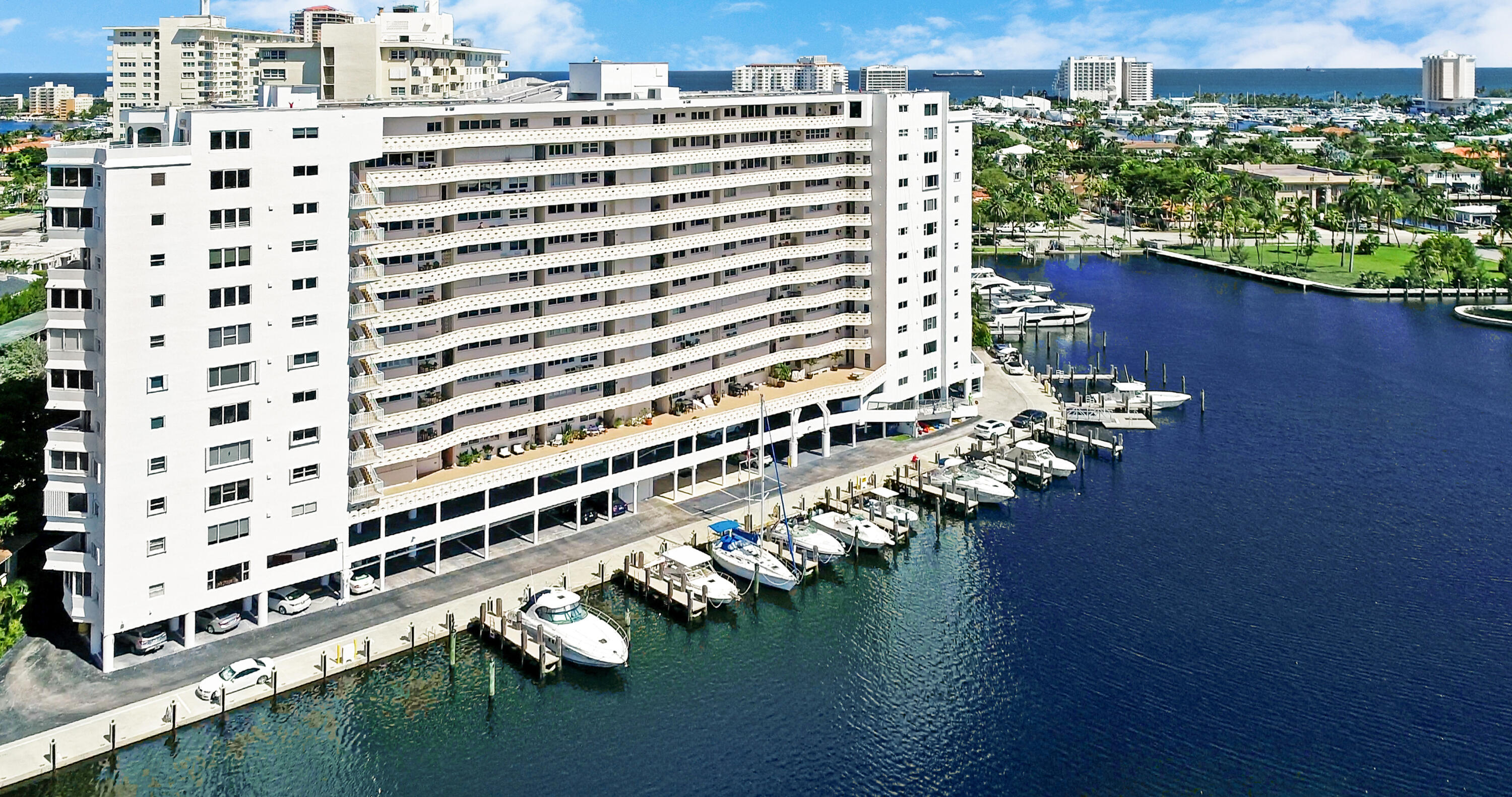 333 Sunset Drive 908