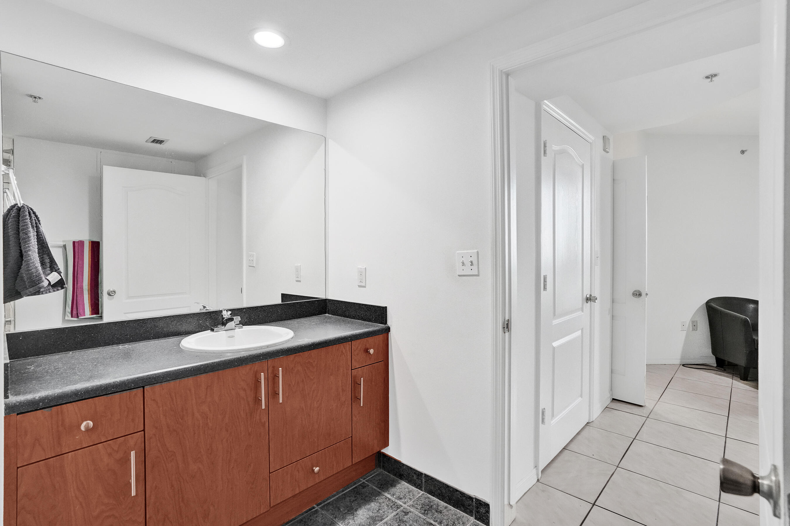 100 N Federal Highway 723 Property Photo 45