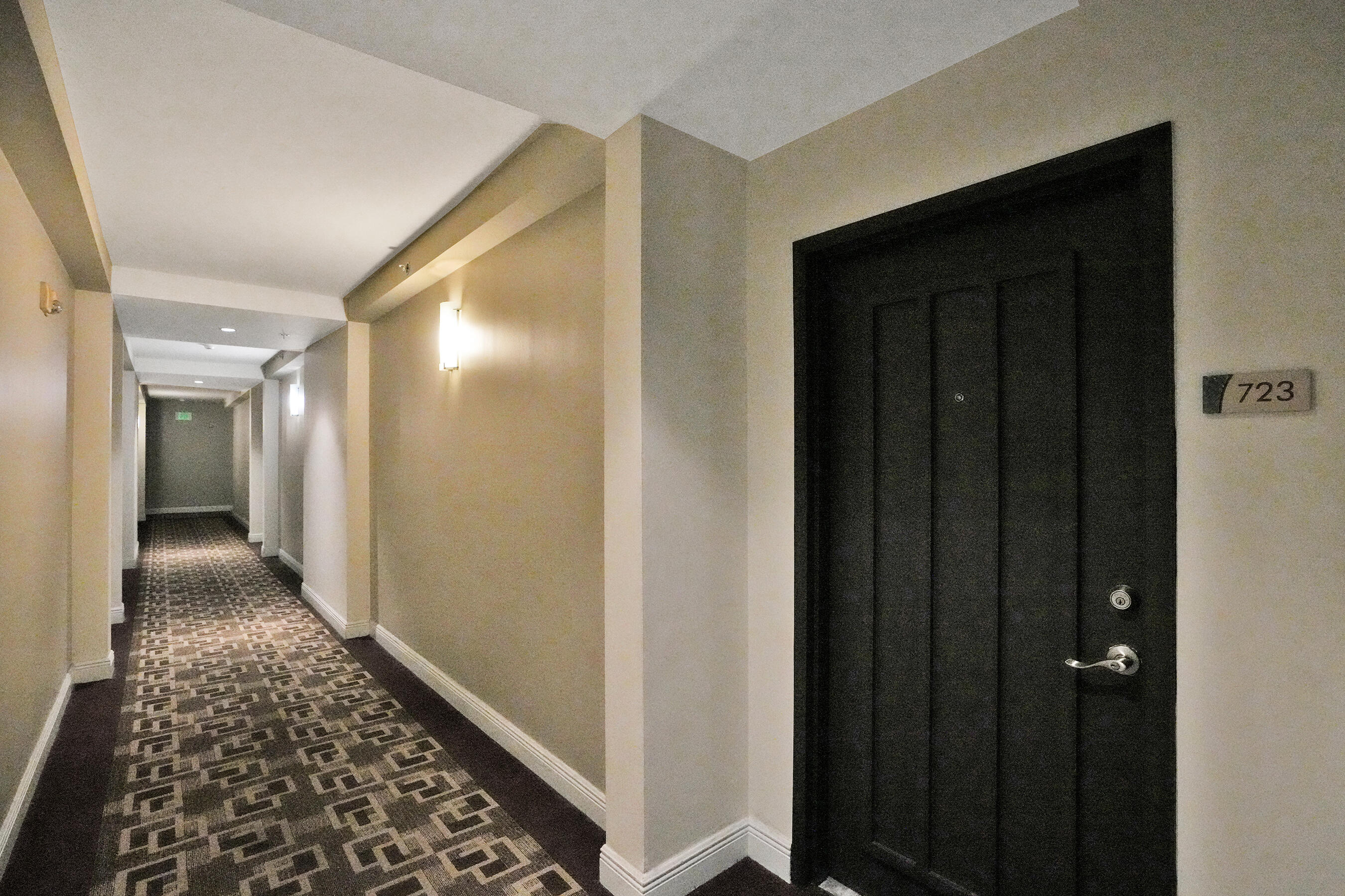 100 N Federal Highway 723 Property Photo 47