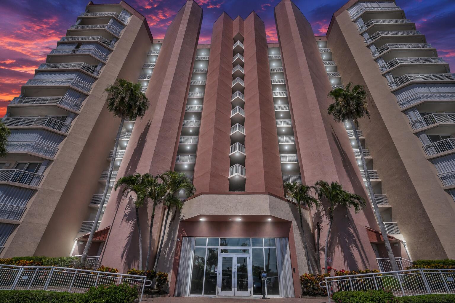 3880 N Highway A1a 402 Property Photo 9