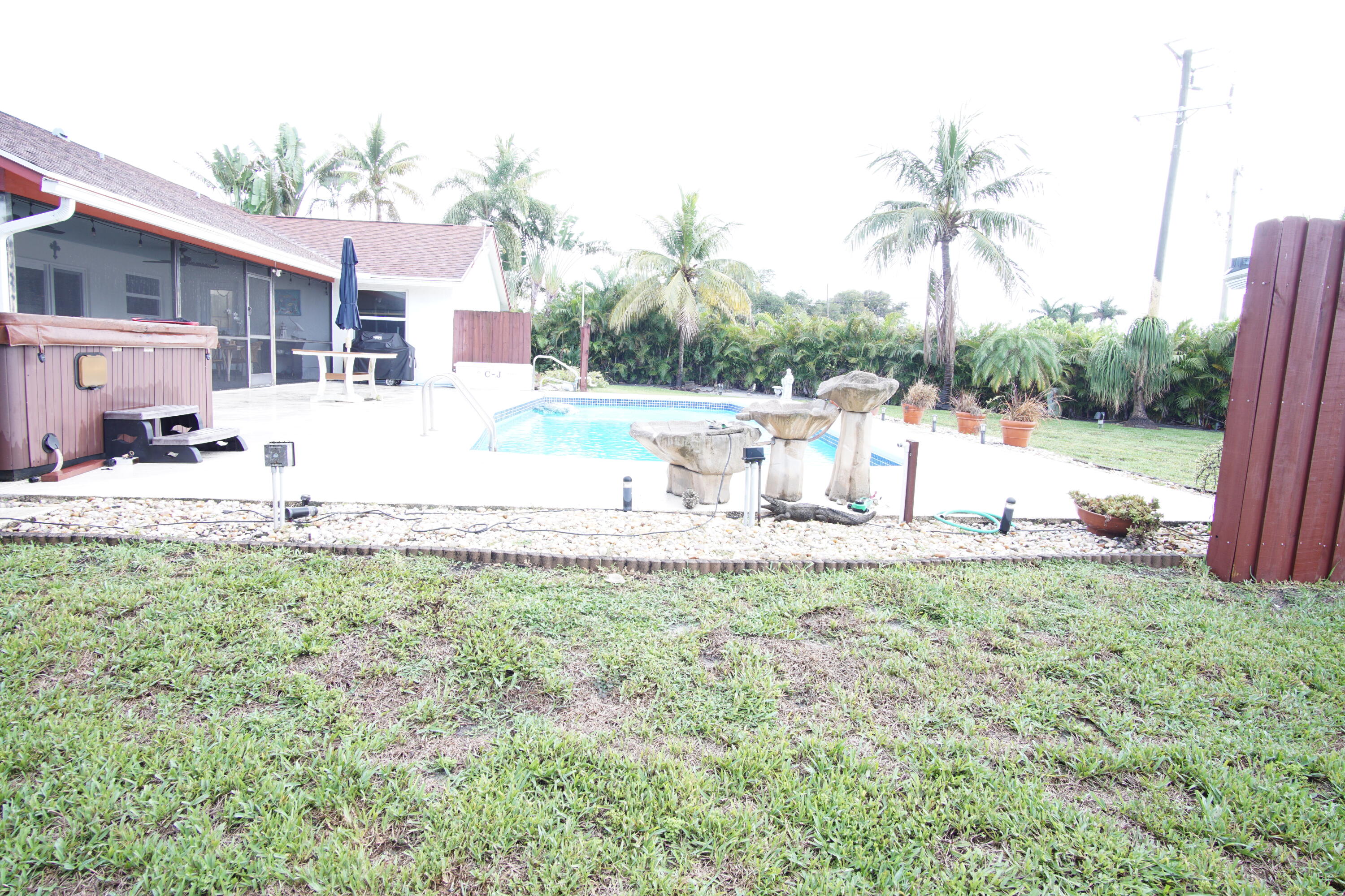 7561 Nemec Drive N Property Photo 28