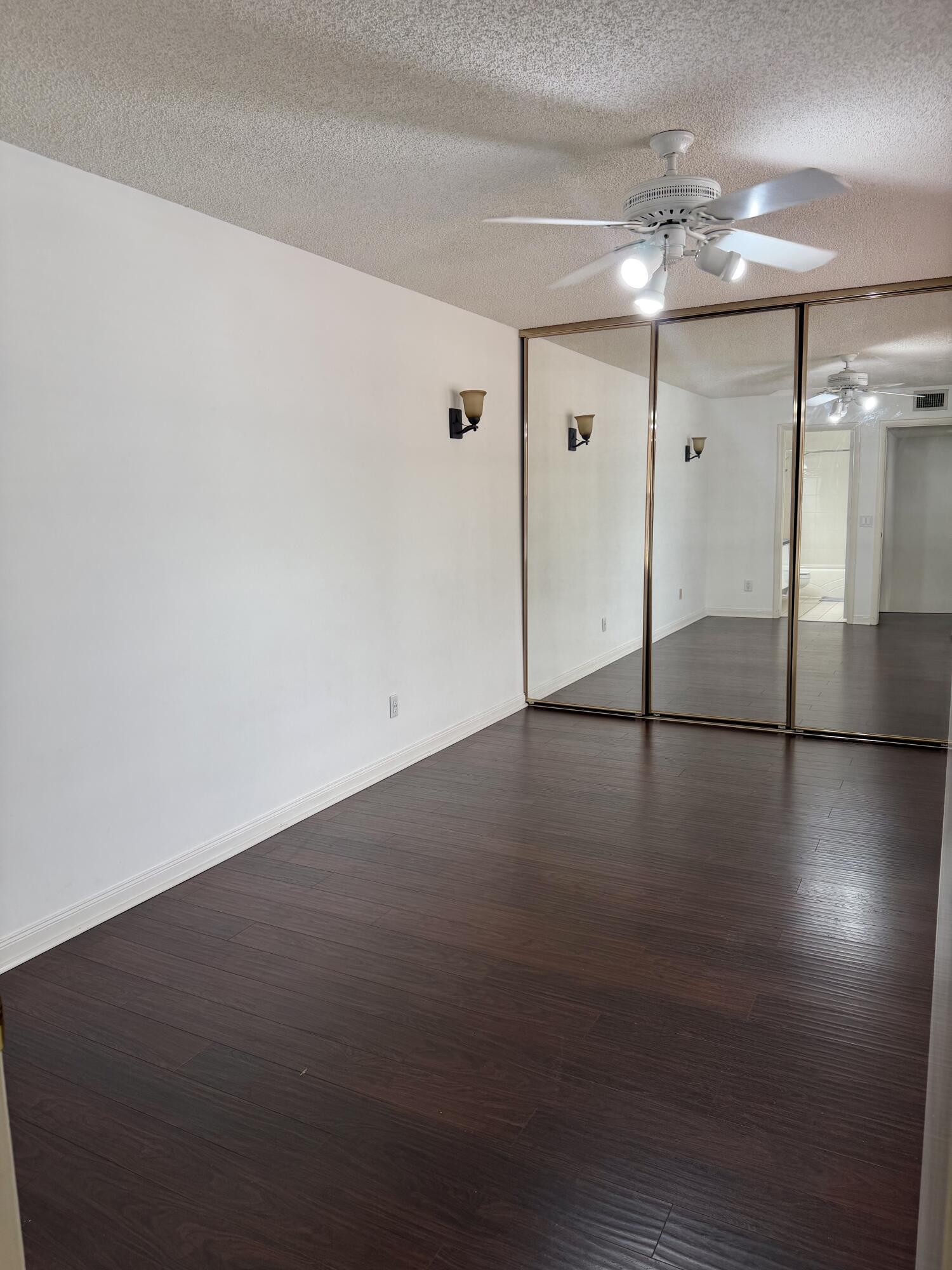 8161 Andover Court 61d Property Photo 15