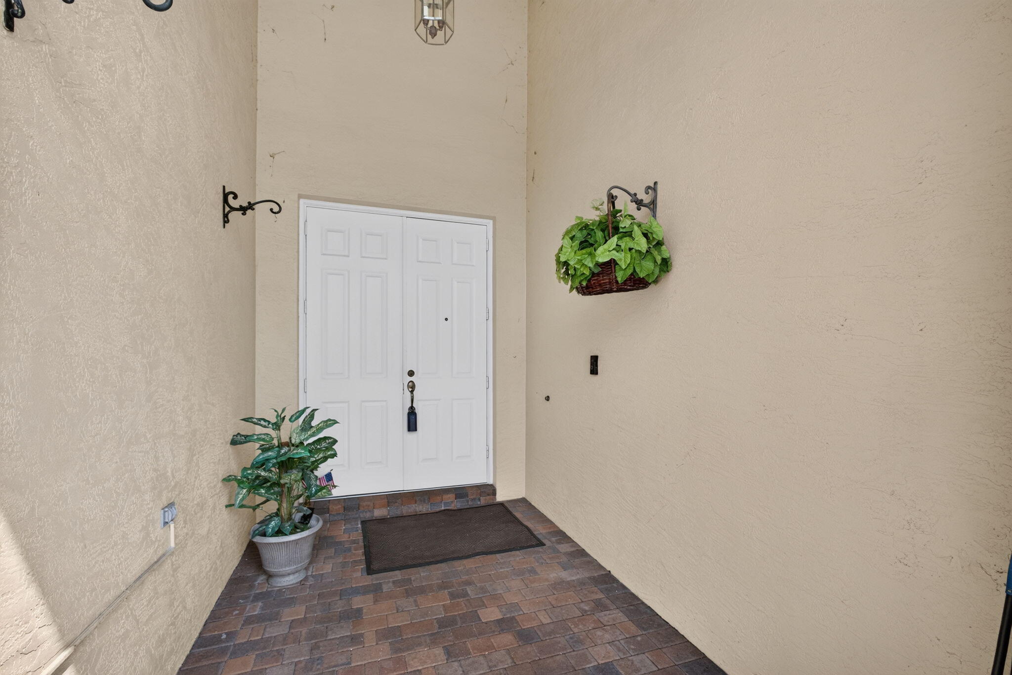 2332 Curley Cut Property Photo 10