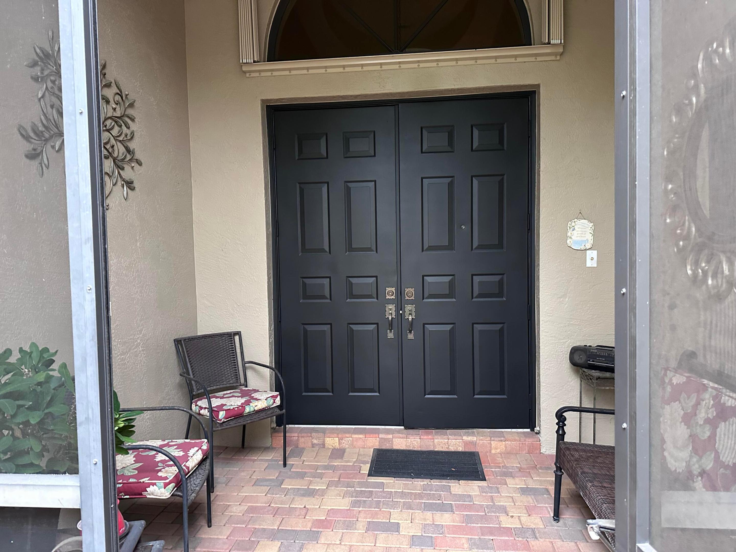 8041 E Via Grande Property Photo 4