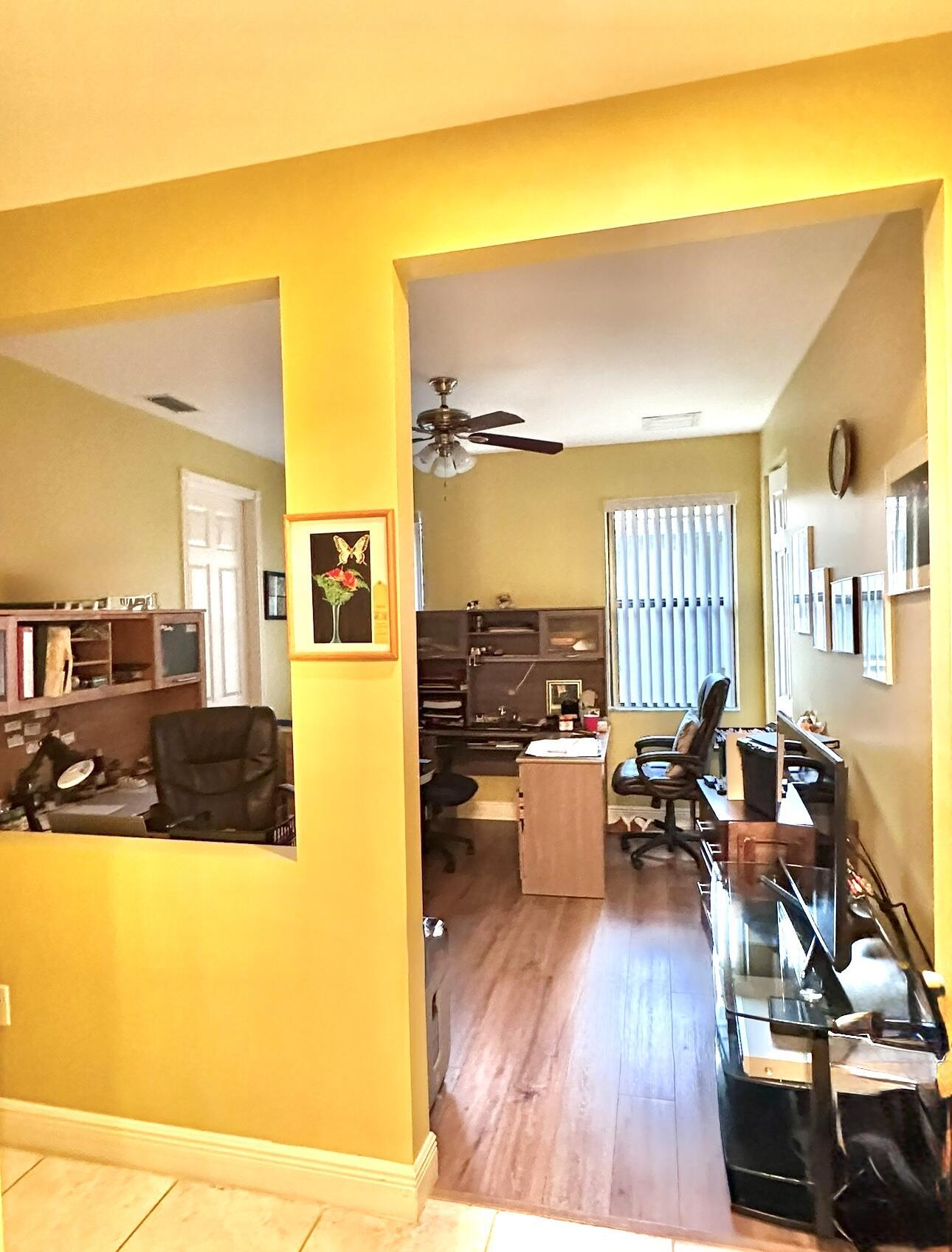 8041 E Via Grande Property Photo 14