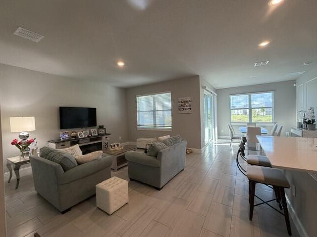 9044 Dahlia Circle Property Photo 4