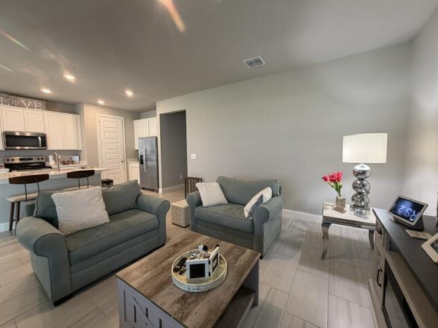9044 Dahlia Circle Property Photo 5