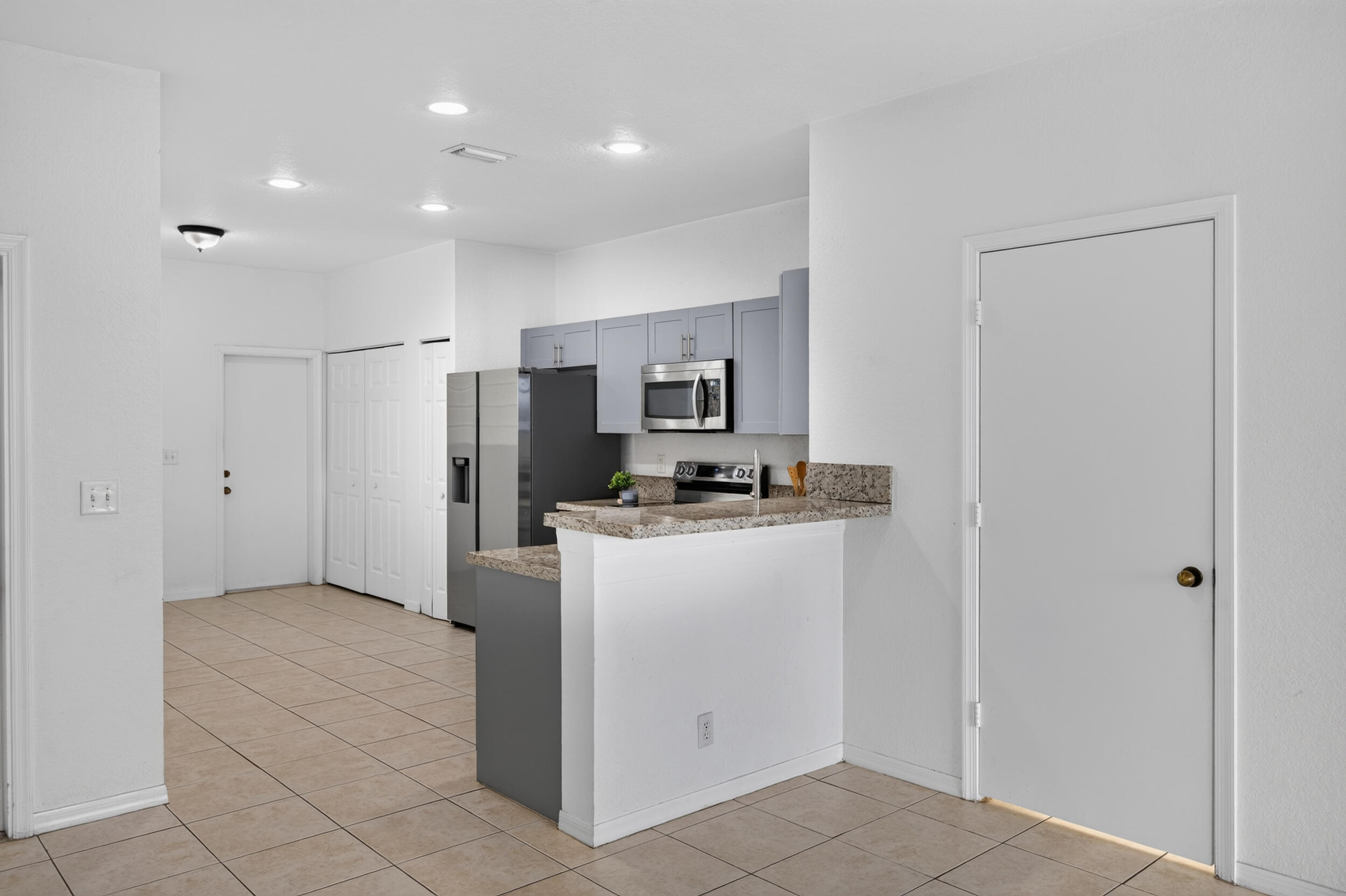 2391 Pasadena Way Property Photo 20