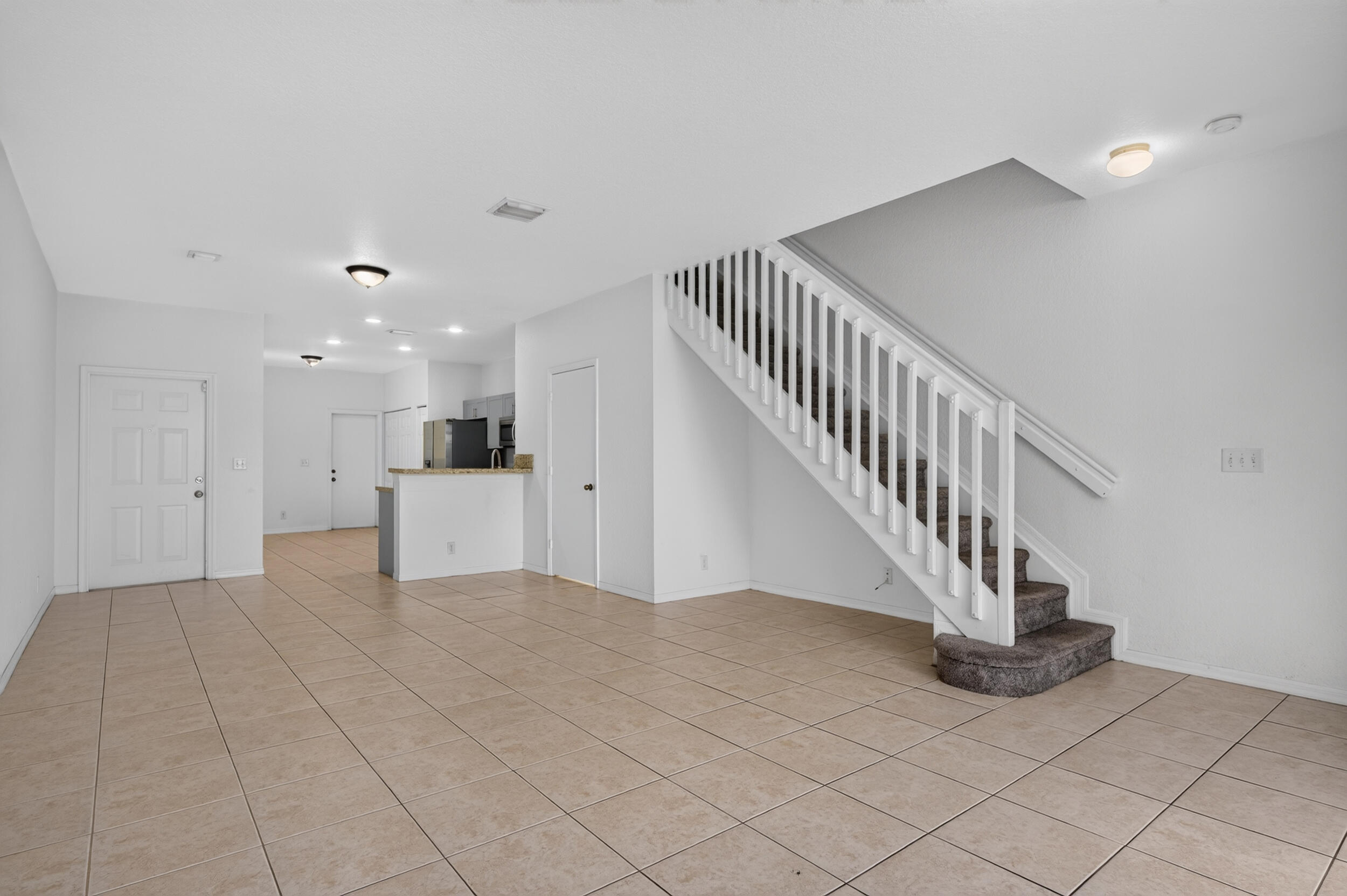2391 Pasadena Way Property Photo 26