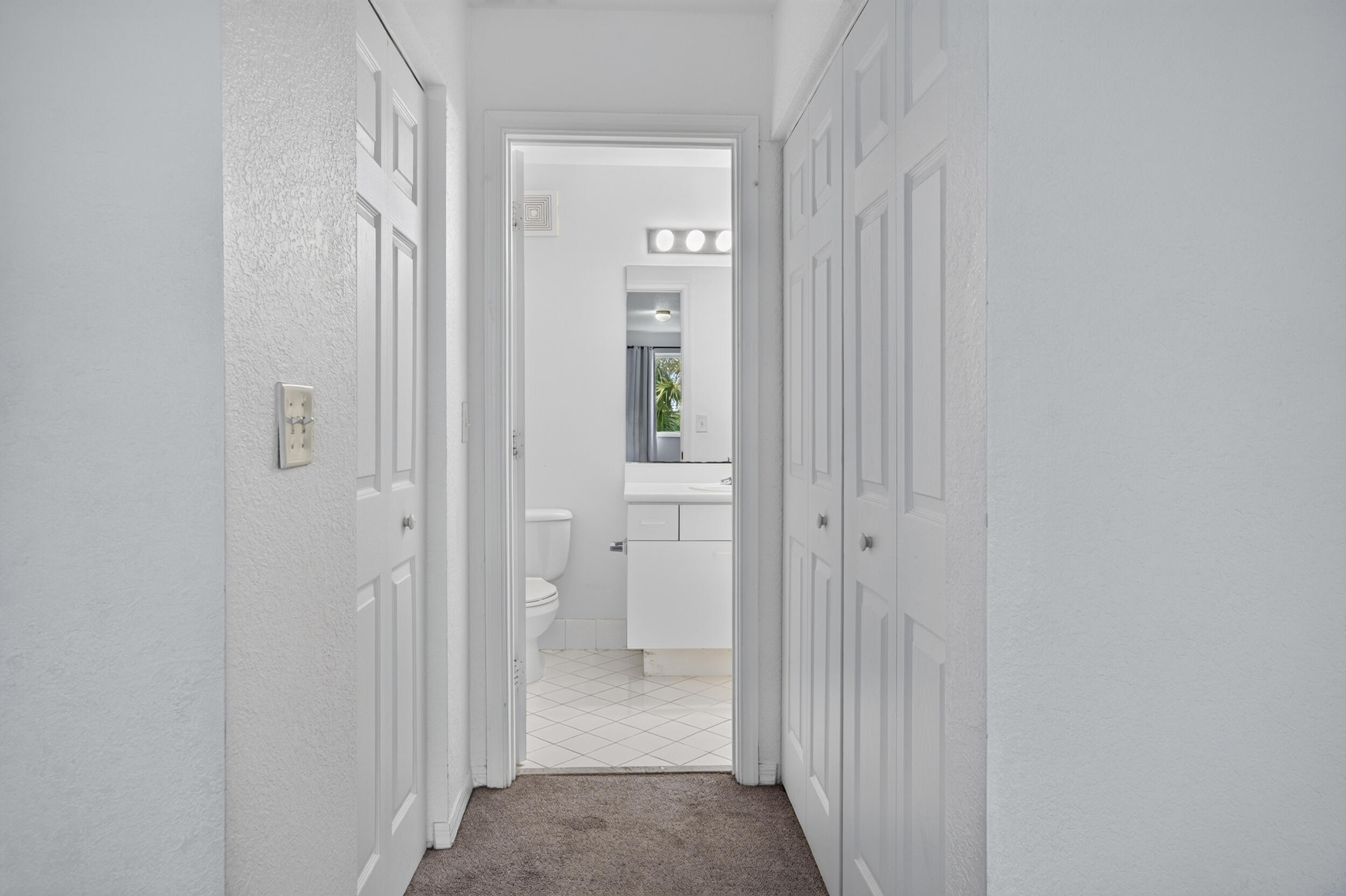 2391 Pasadena Way Property Photo 29