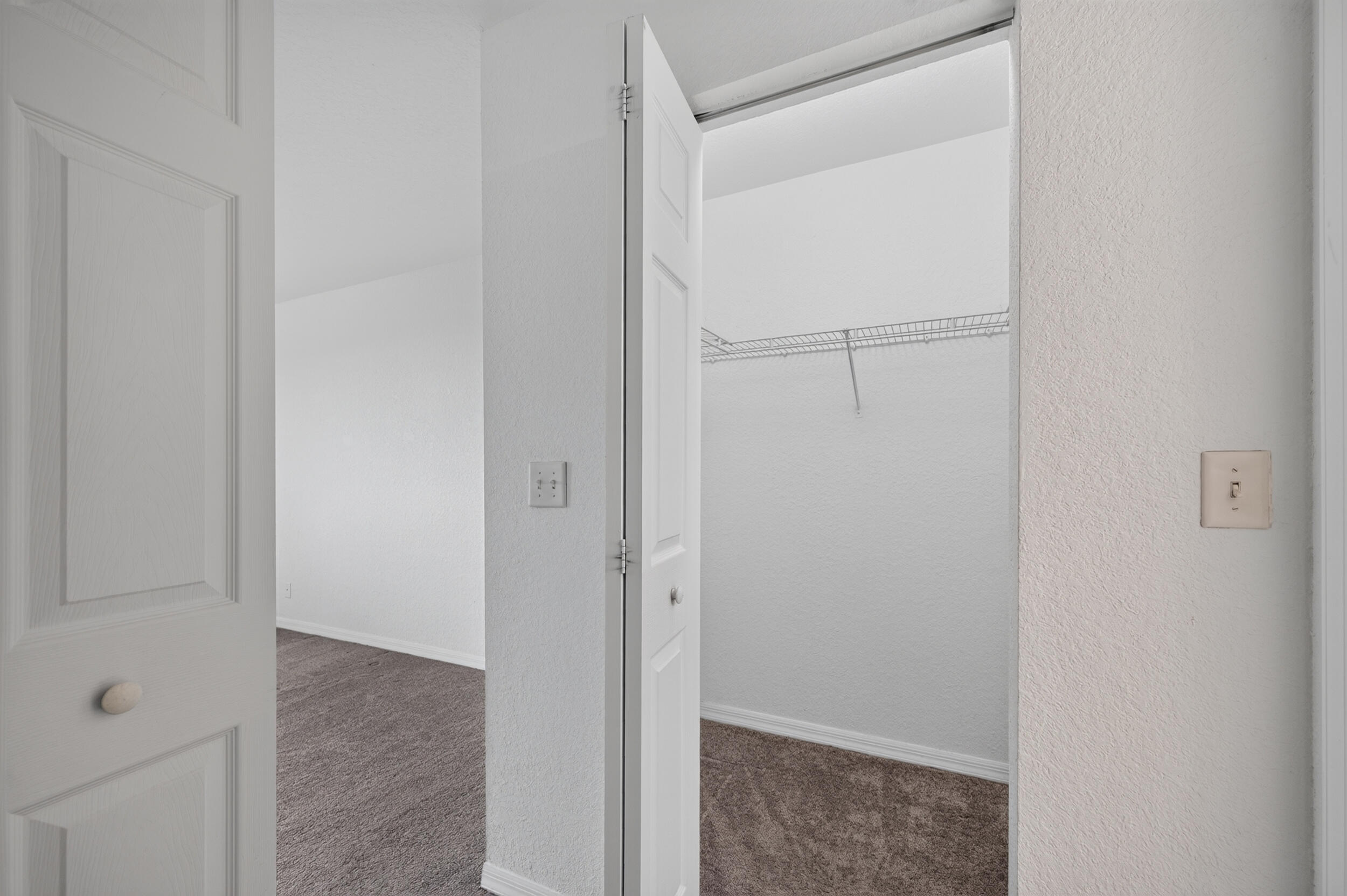 2391 Pasadena Way Property Photo 32