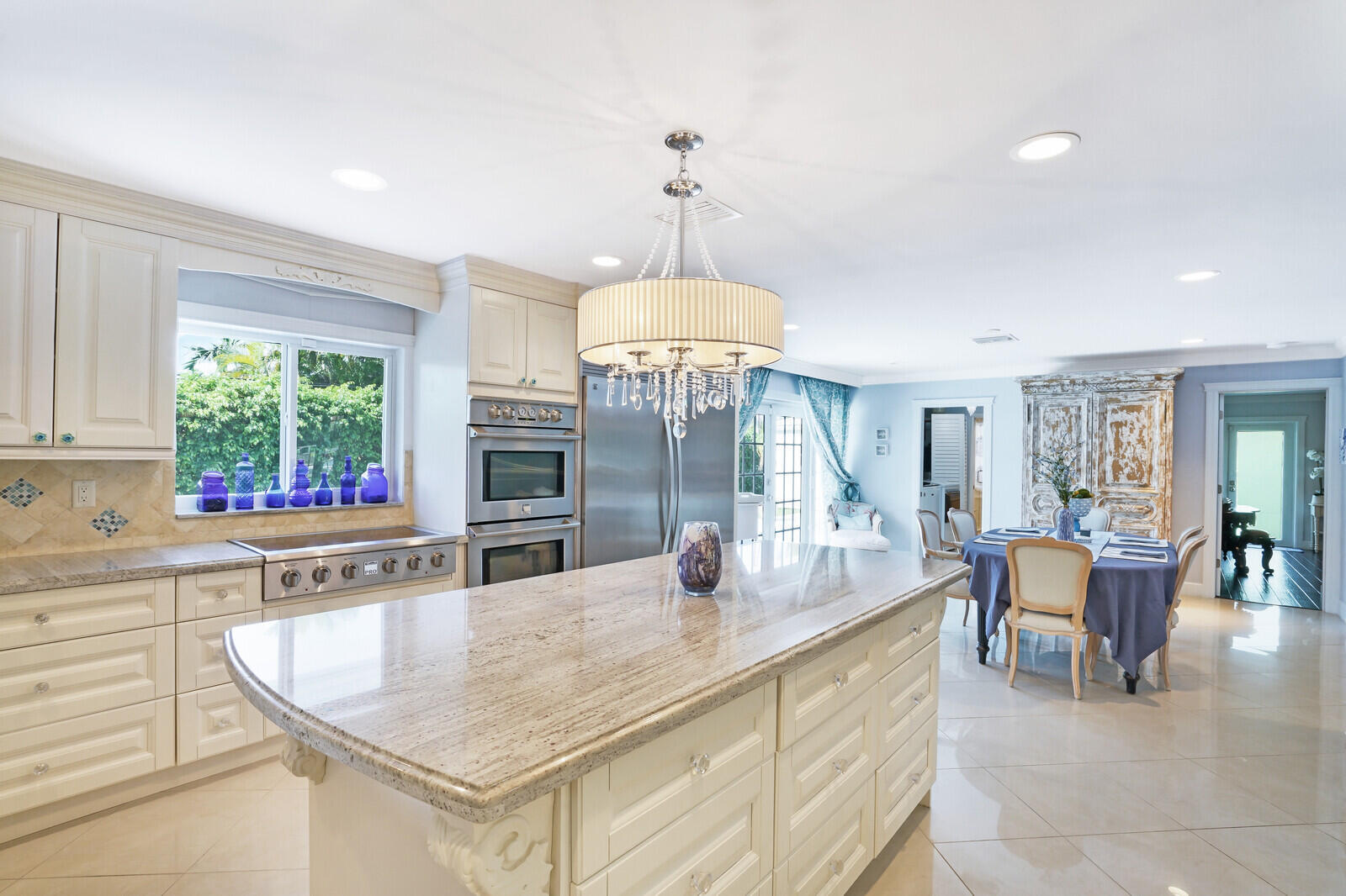 17 E Ocean Avenue Property Photo 23