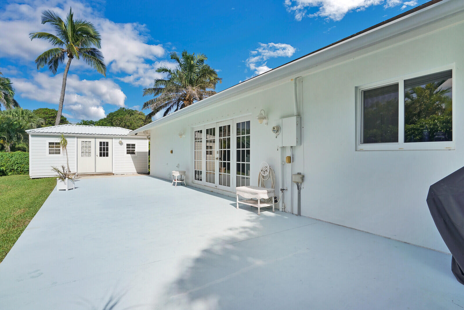 17 E Ocean Avenue Property Photo 37