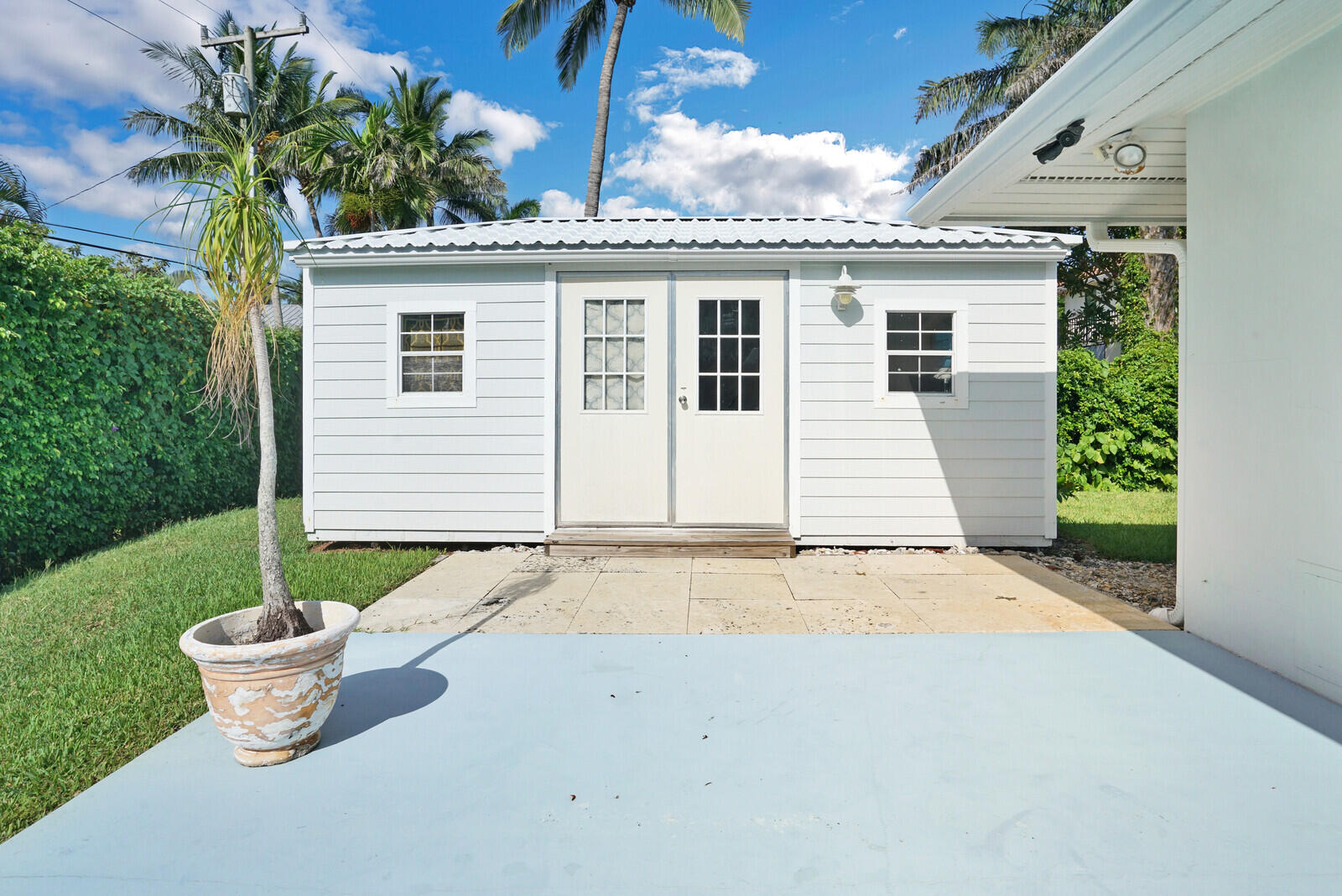 17 E Ocean Avenue Property Photo 38