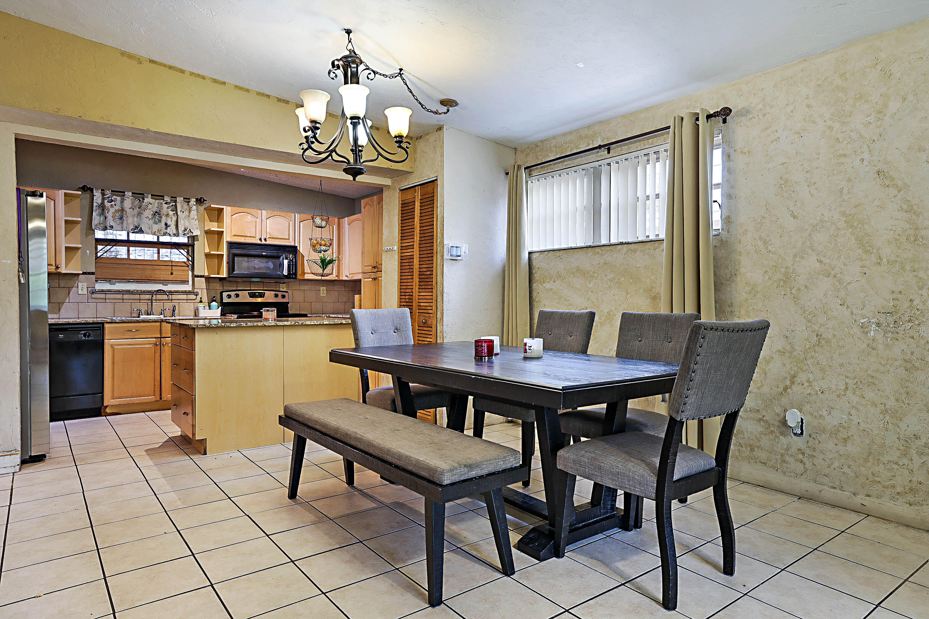 764 Camellia Drive Property Photo 9