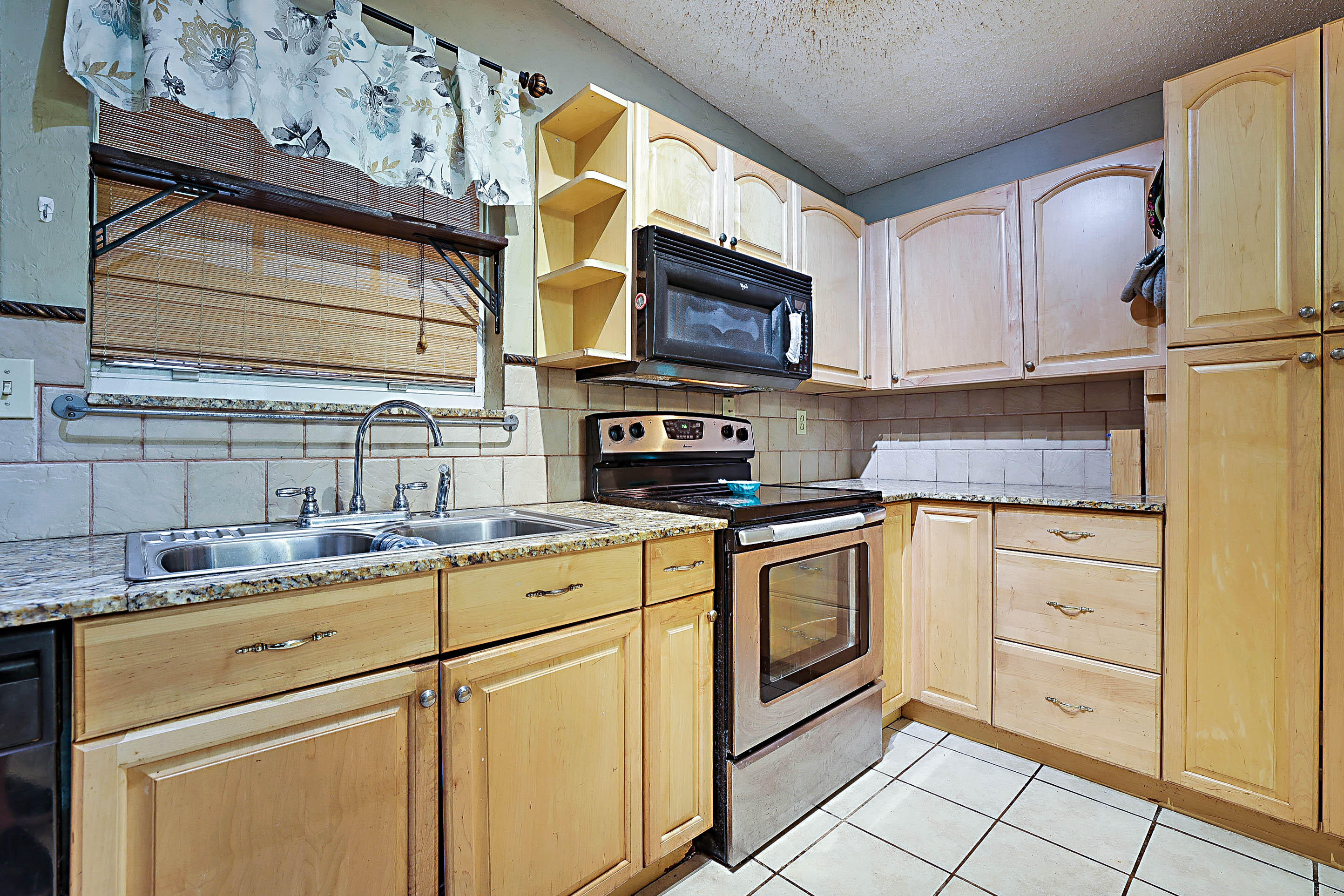 764 Camellia Drive Property Photo 15