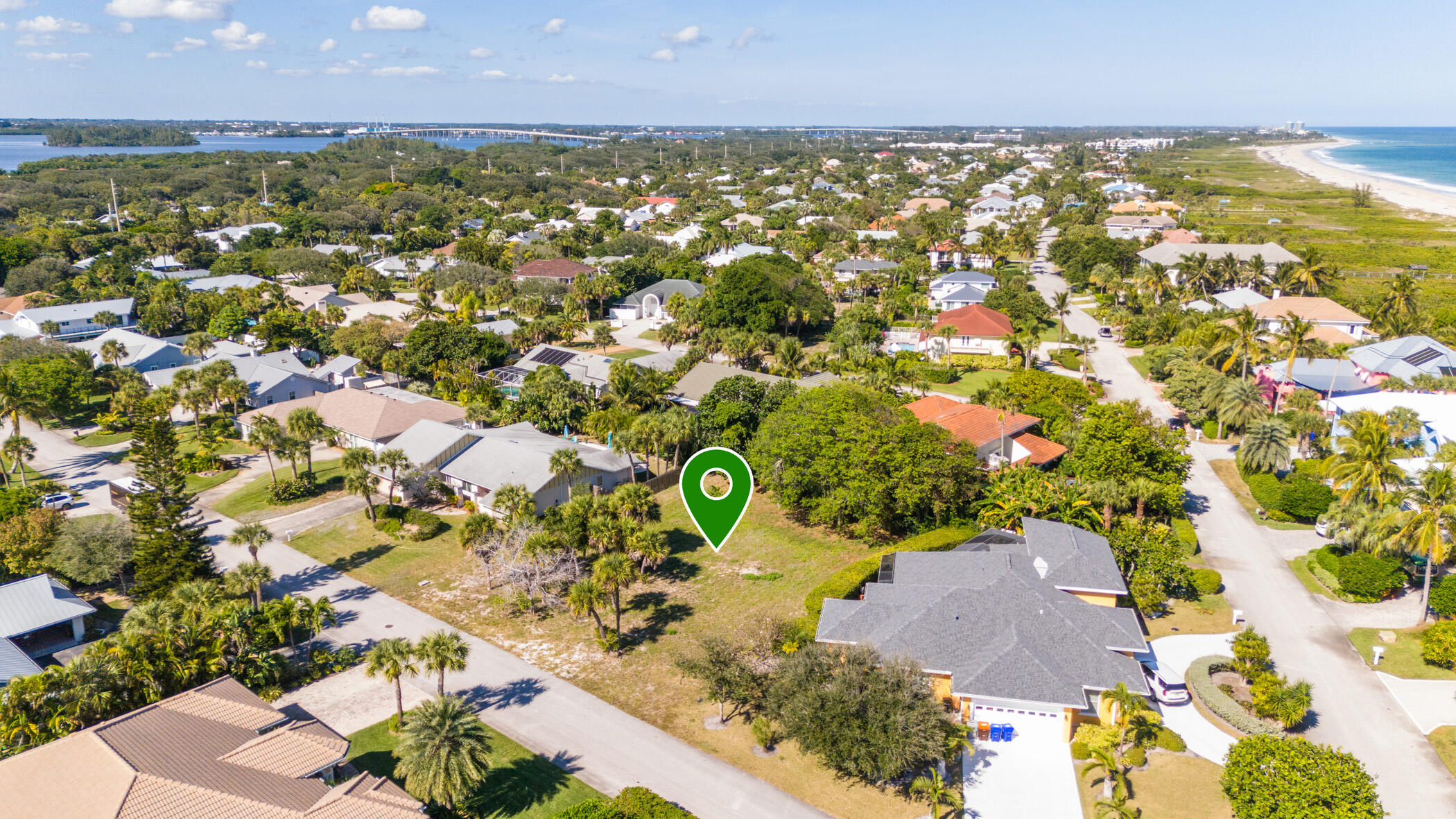 1370 White Heron Lane Property Photo 4