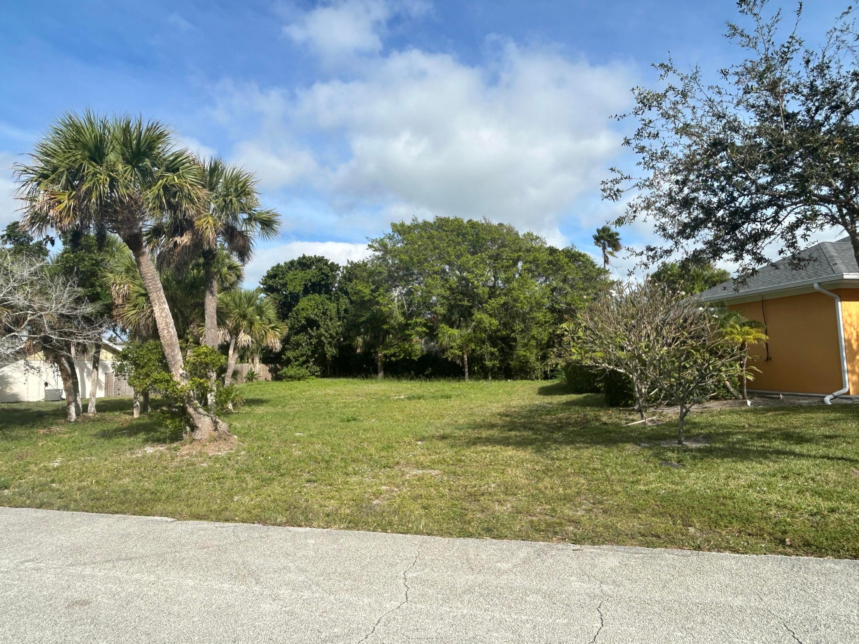 1370 White Heron Lane Property Photo 22