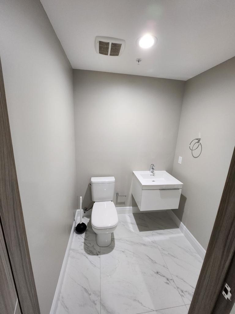17301 Biscayne Boulevard 1202 Property Photo 6