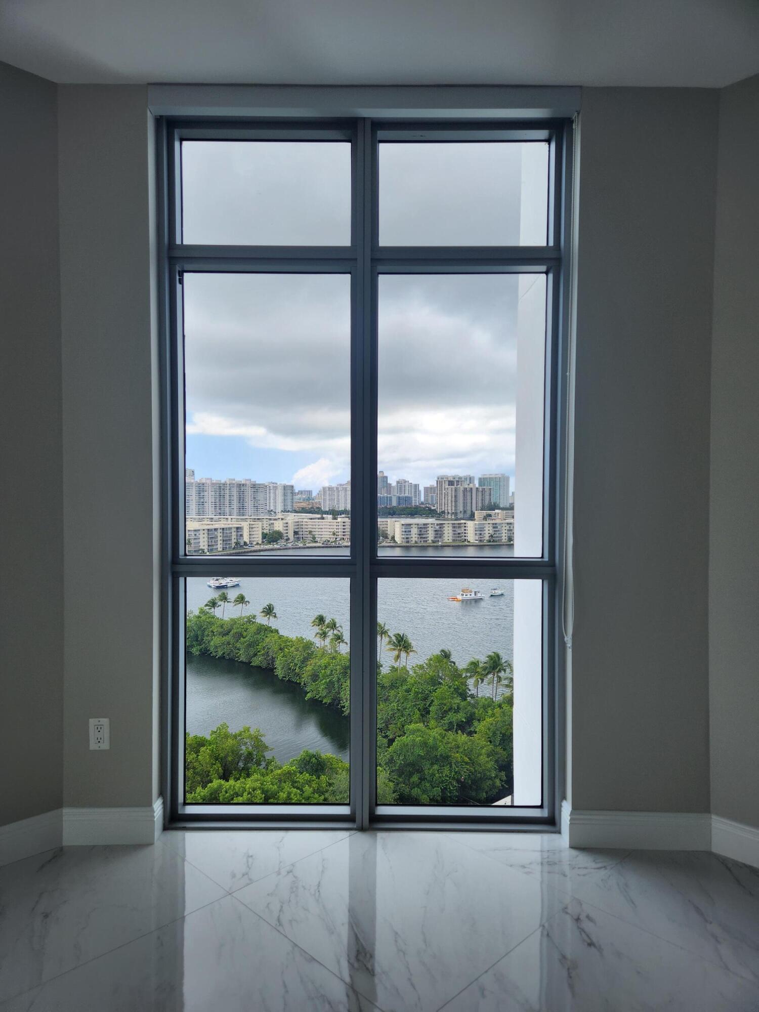17301 Biscayne Boulevard 1202 Property Photo 12