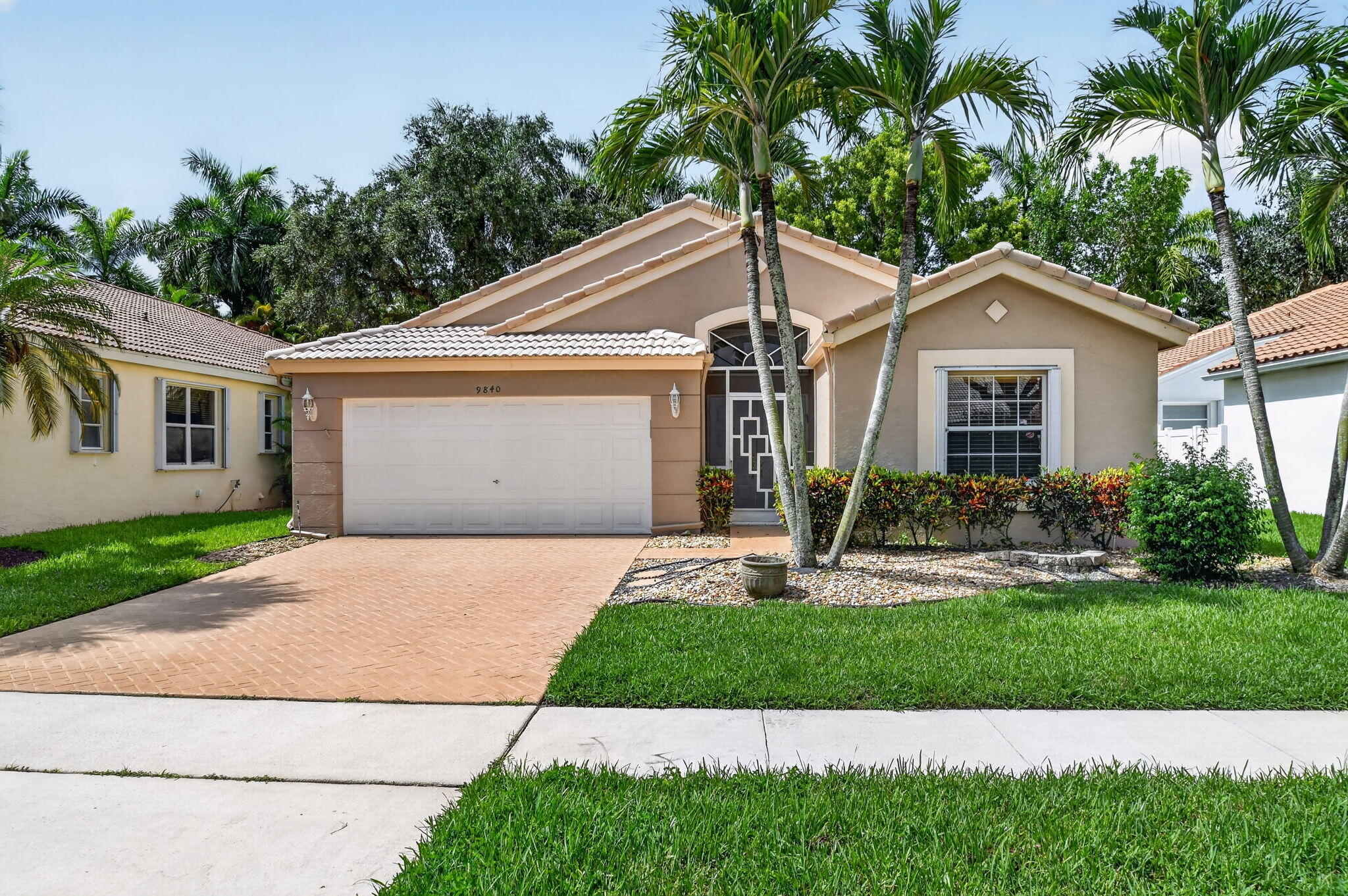 9840 Arbor View Drive S Property Photo 1