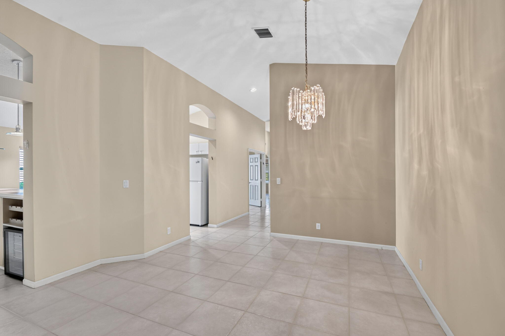9840 Arbor View Drive S Property Photo 3