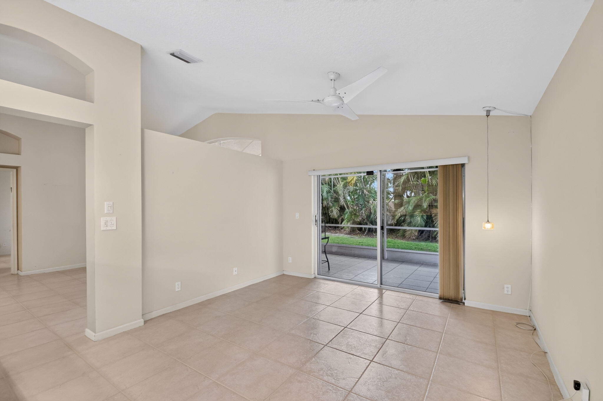 9840 Arbor View Drive S Property Photo 9