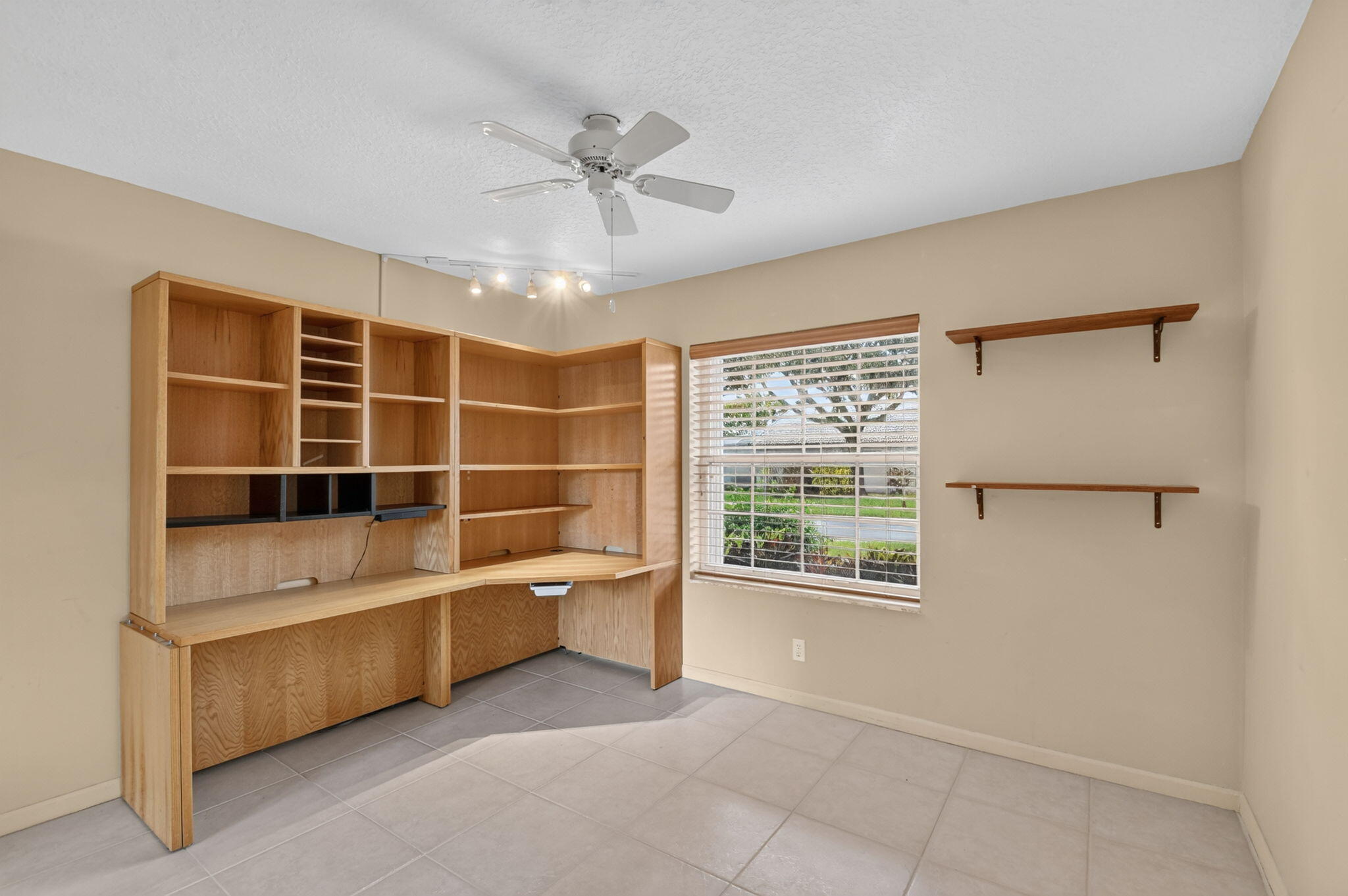 9840 Arbor View Drive S Property Photo 18