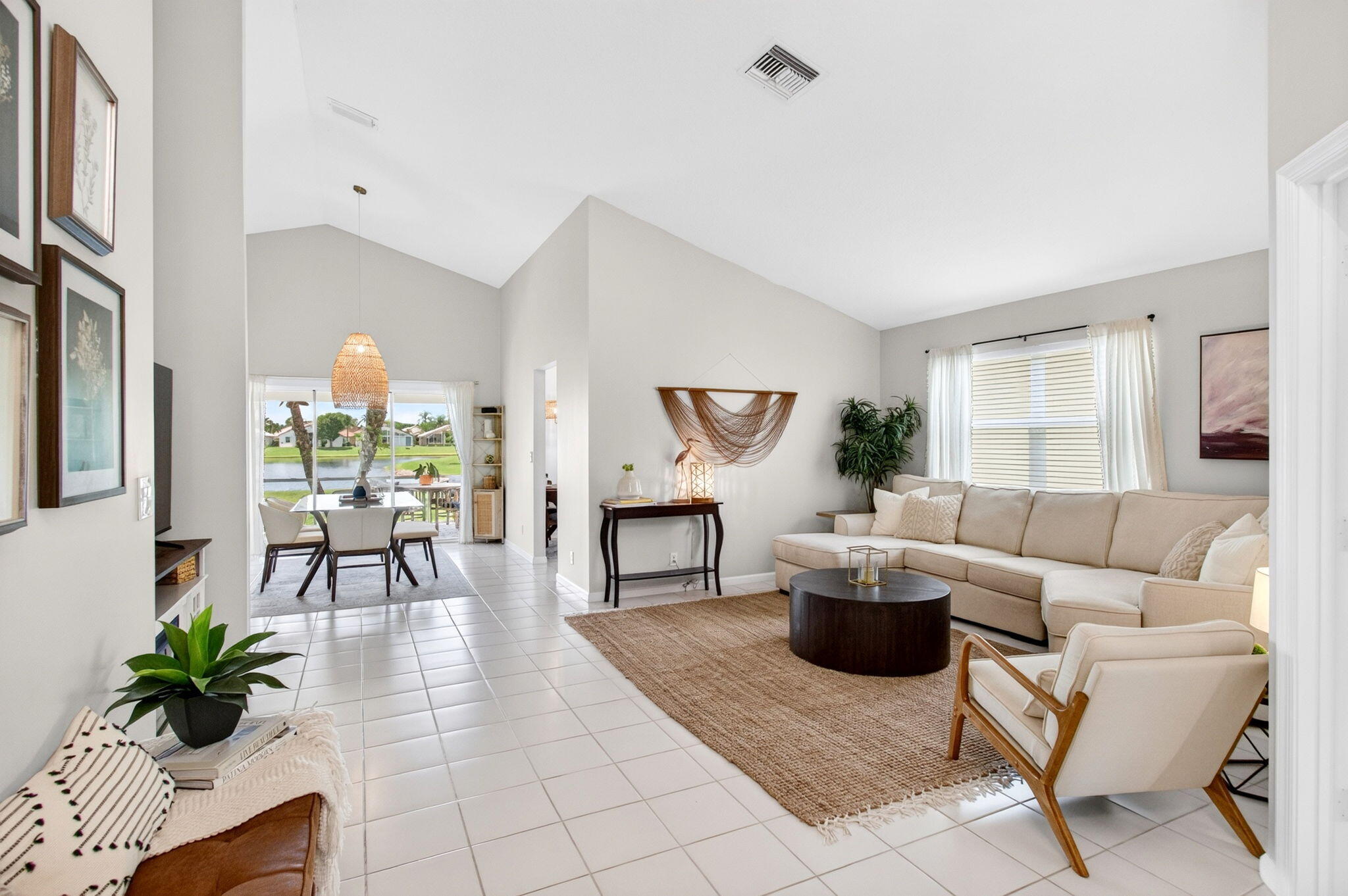 7671 Stirling Bridge Boulevard N Property Photo 7