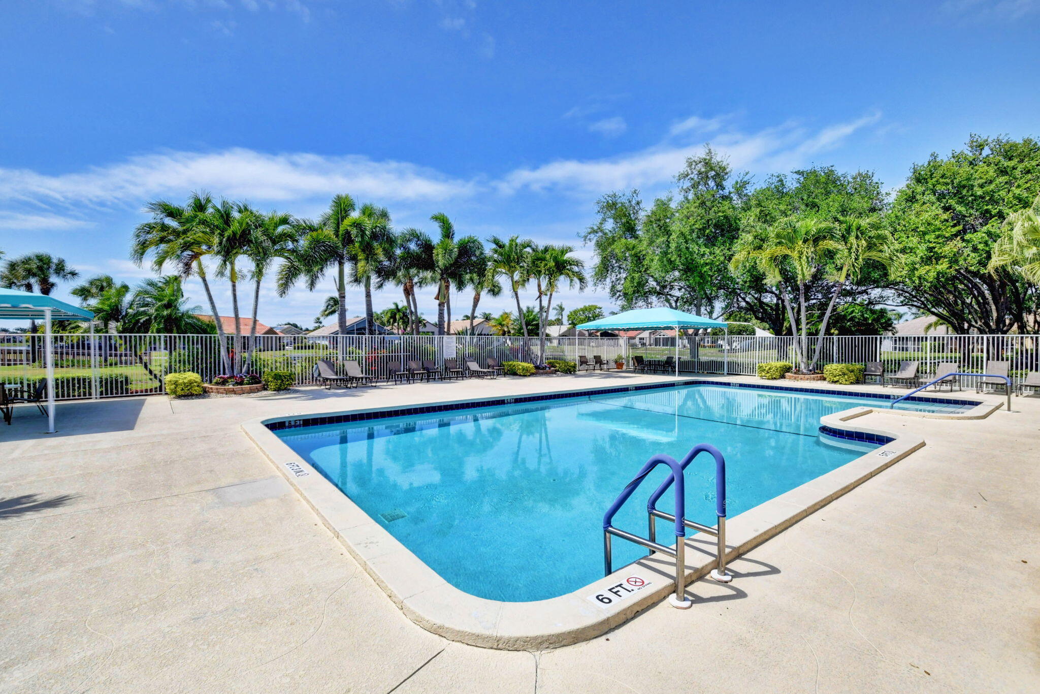 7671 Stirling Bridge Boulevard N Property Photo 74