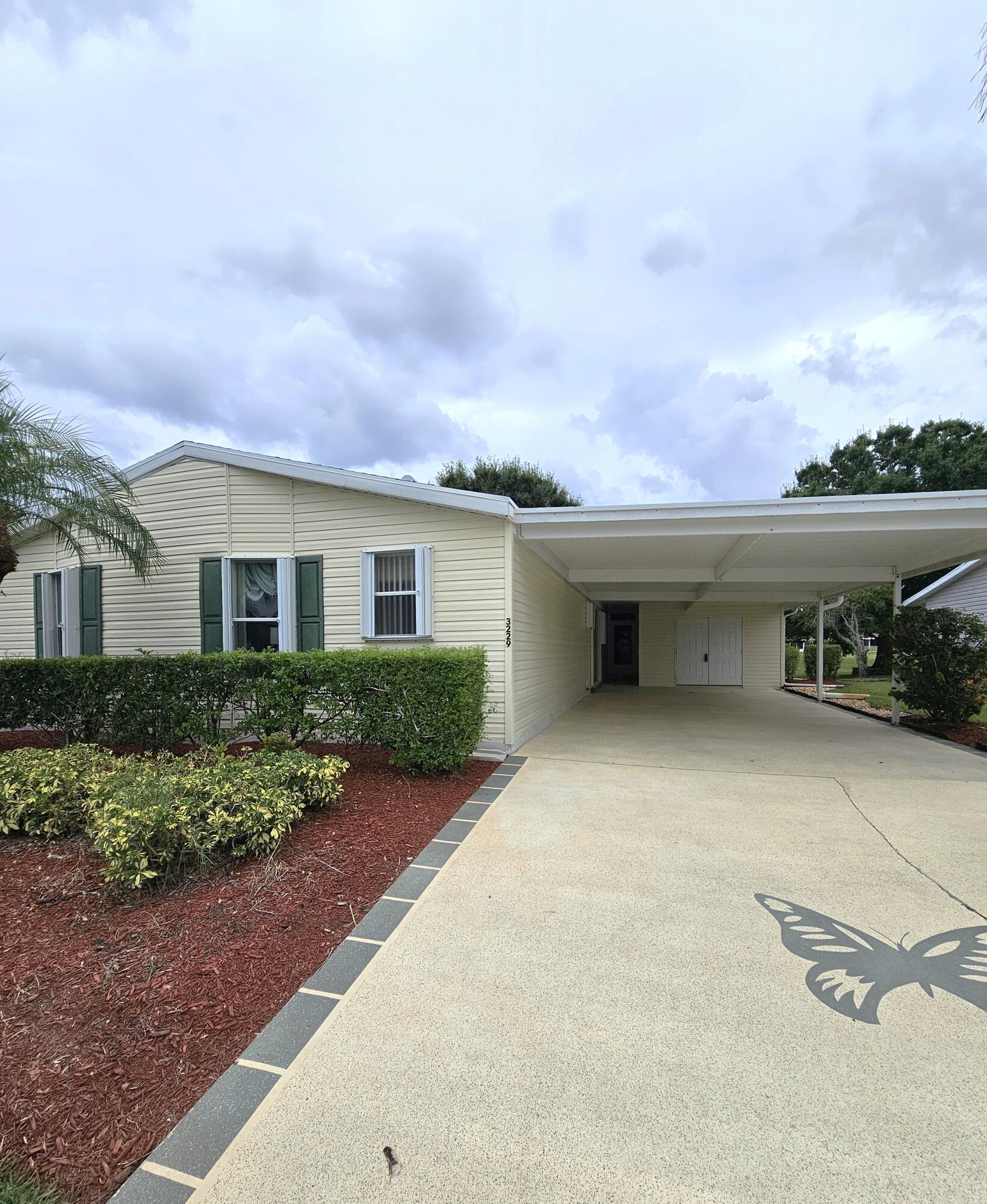 3229 Scarlet Tanager Court Property Photo 2
