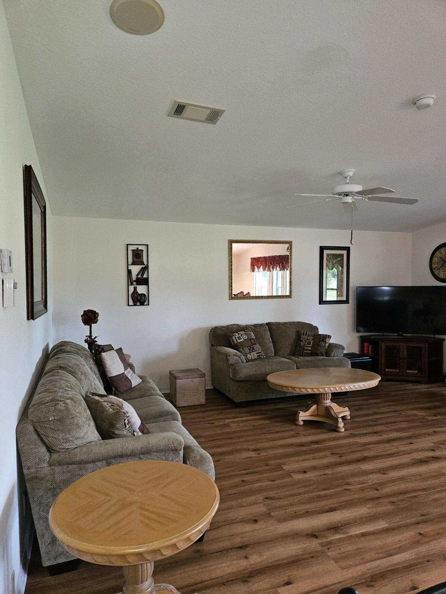 3229 Scarlet Tanager Court Property Photo 10