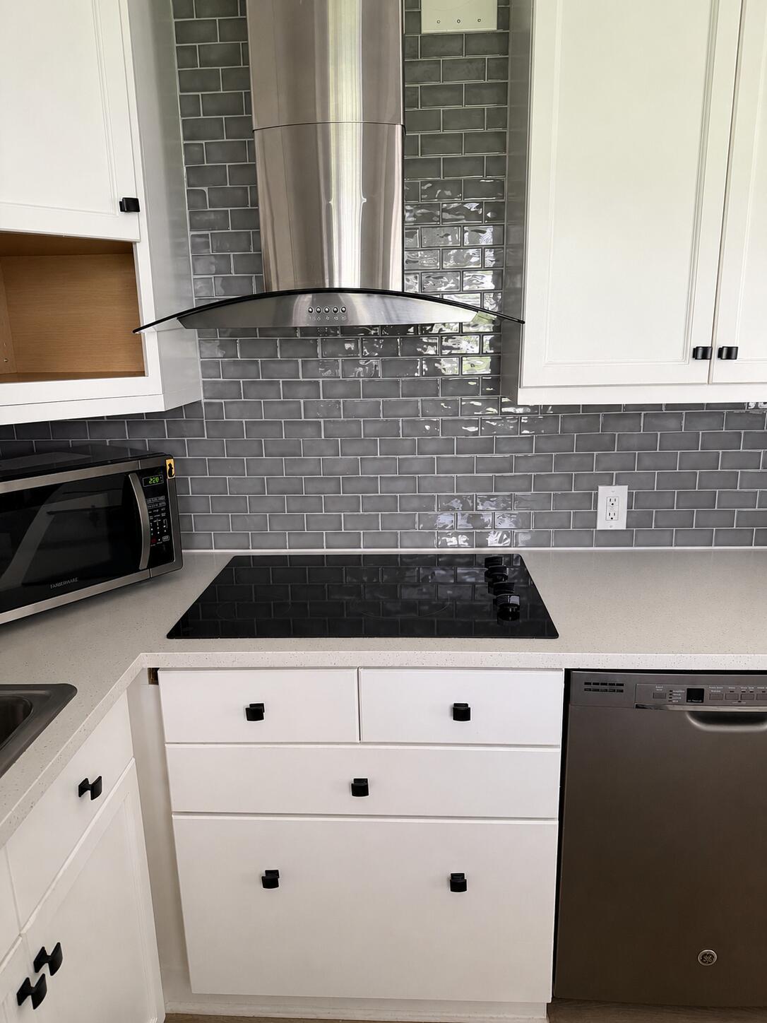 256 Preston G Property Photo 4