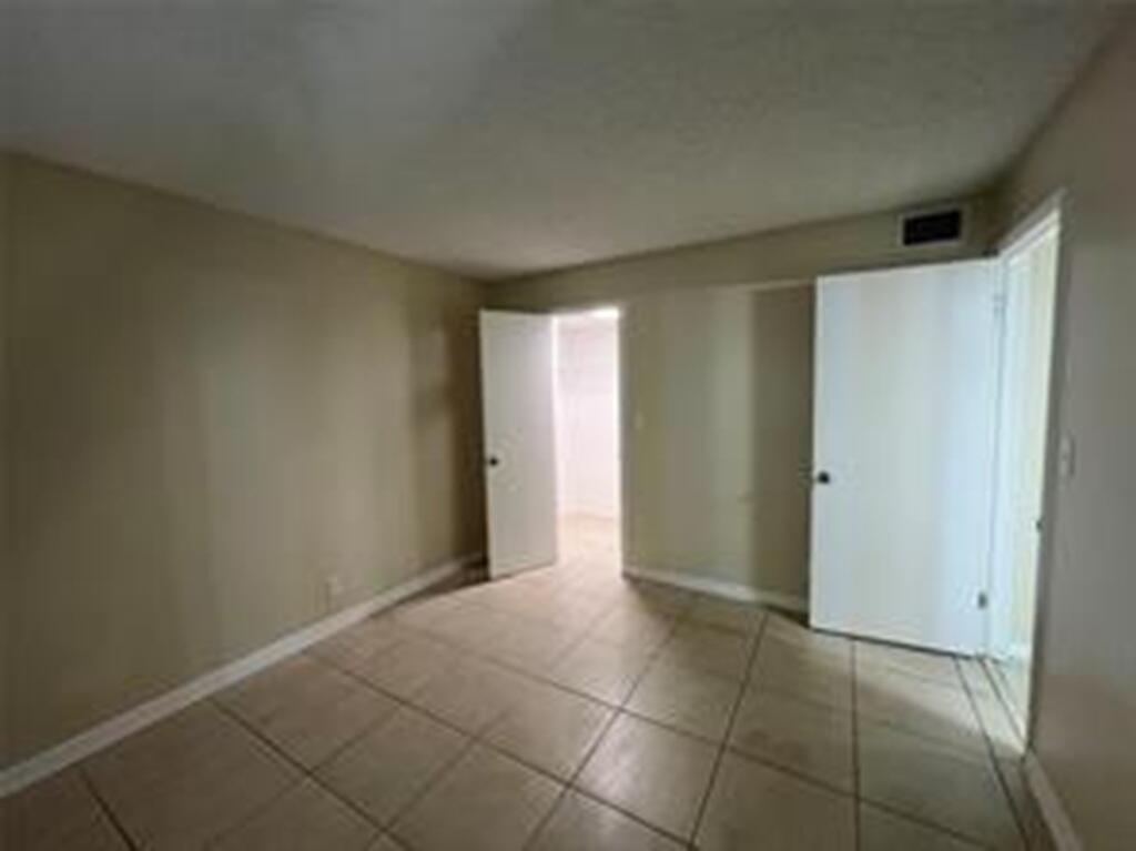 8040 Hampton Boulevard 104 Property Photo 35