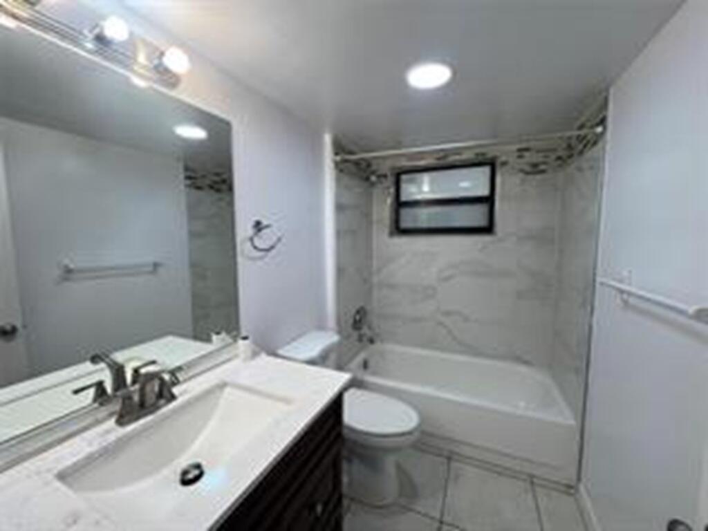 8040 Hampton Boulevard 104 Property Photo 36