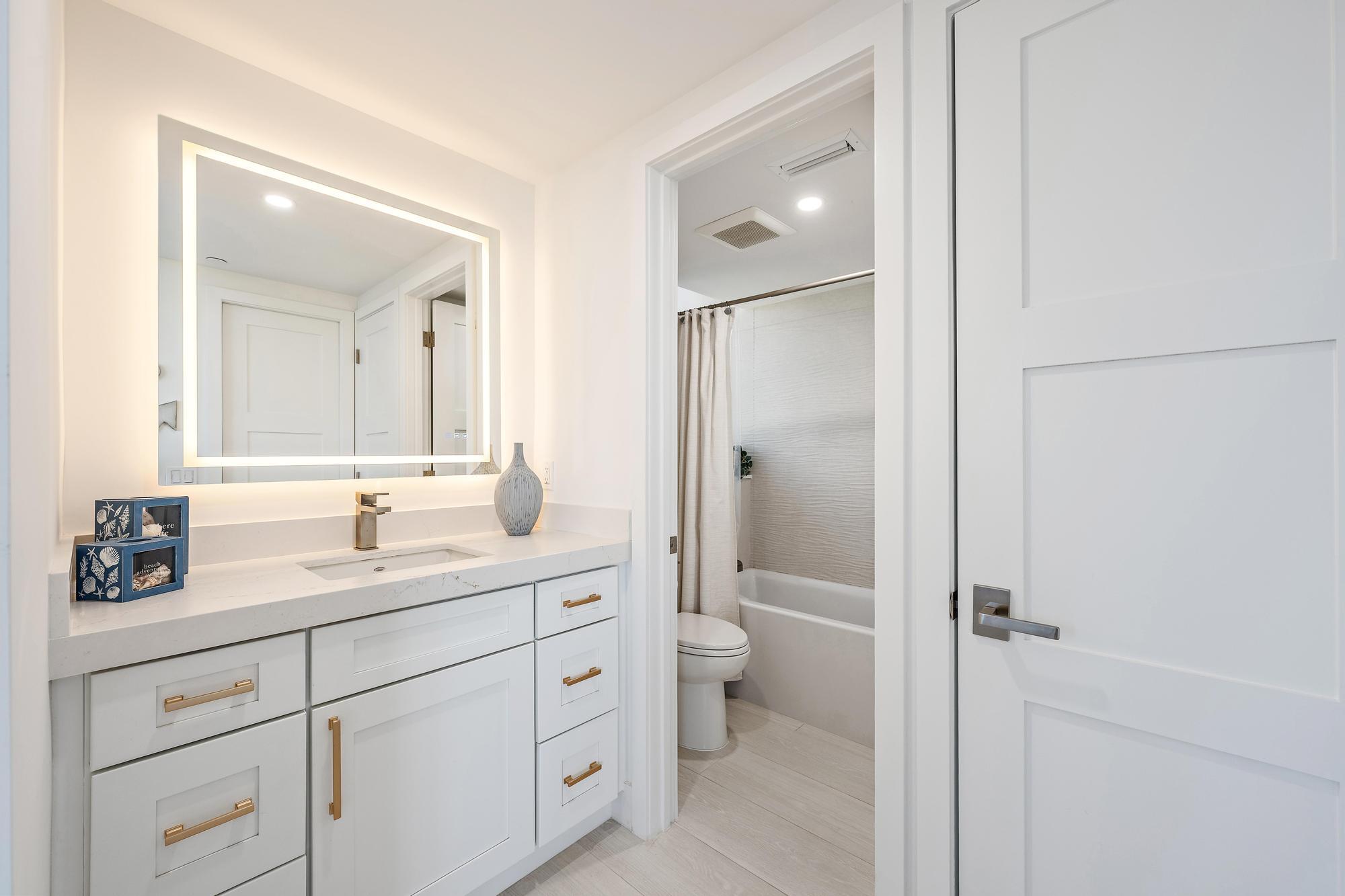 5250 N Ocean Drive 5s Property Photo 14