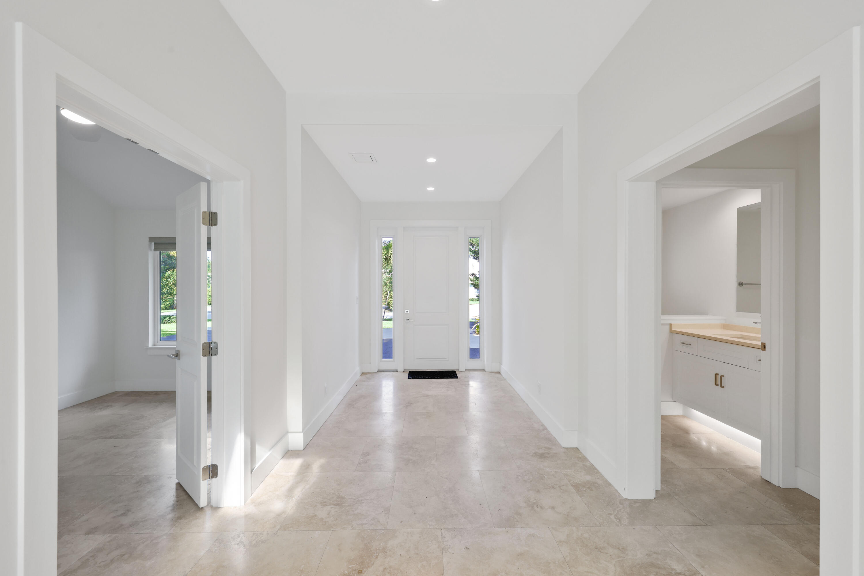 1386 S Atlantic Drive Property Photo 9