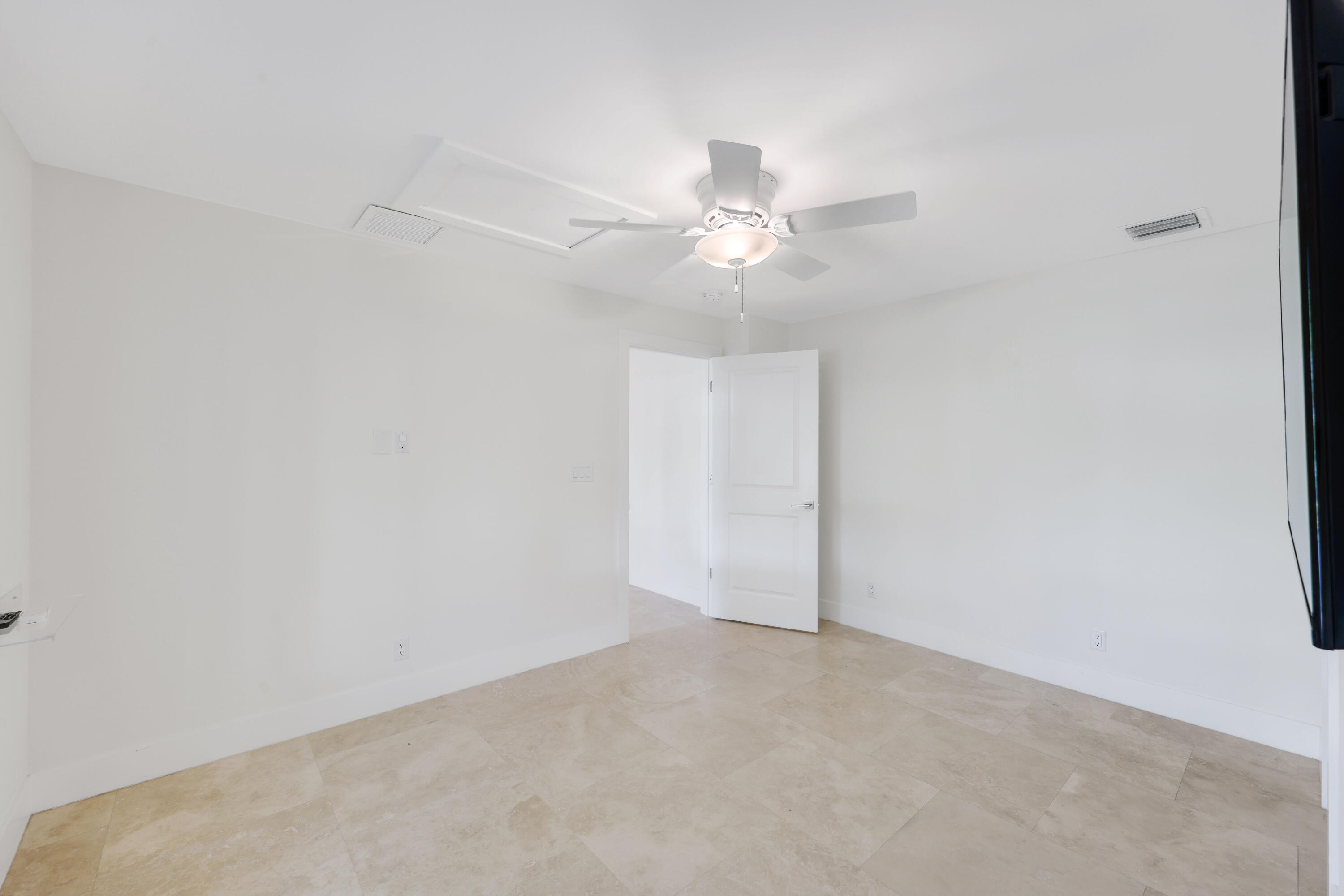1386 S Atlantic Drive Property Photo 49