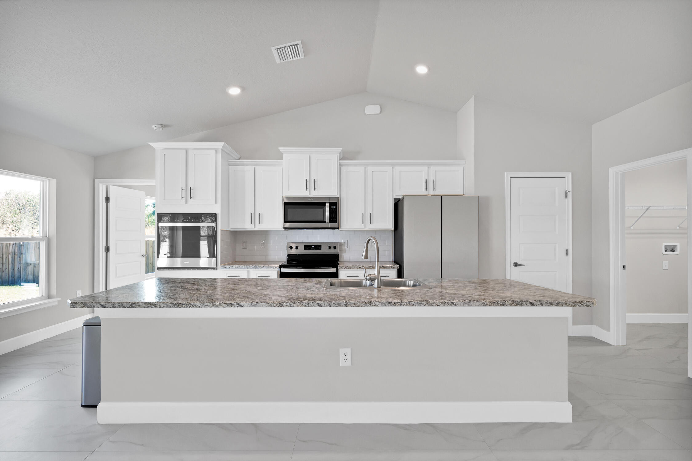 170 Spring Valley Avenue Property Photo 7