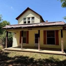 202 S Jefferson Avenue Property Photo 5