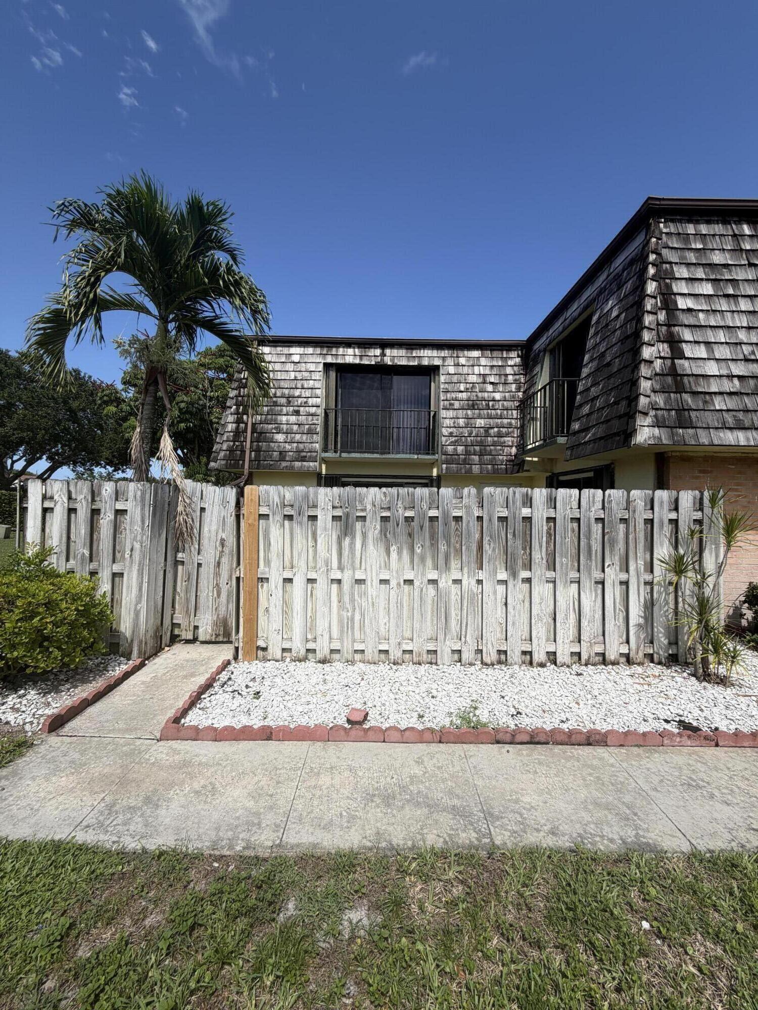 141 Lake Arbor Drive Property Photo 1