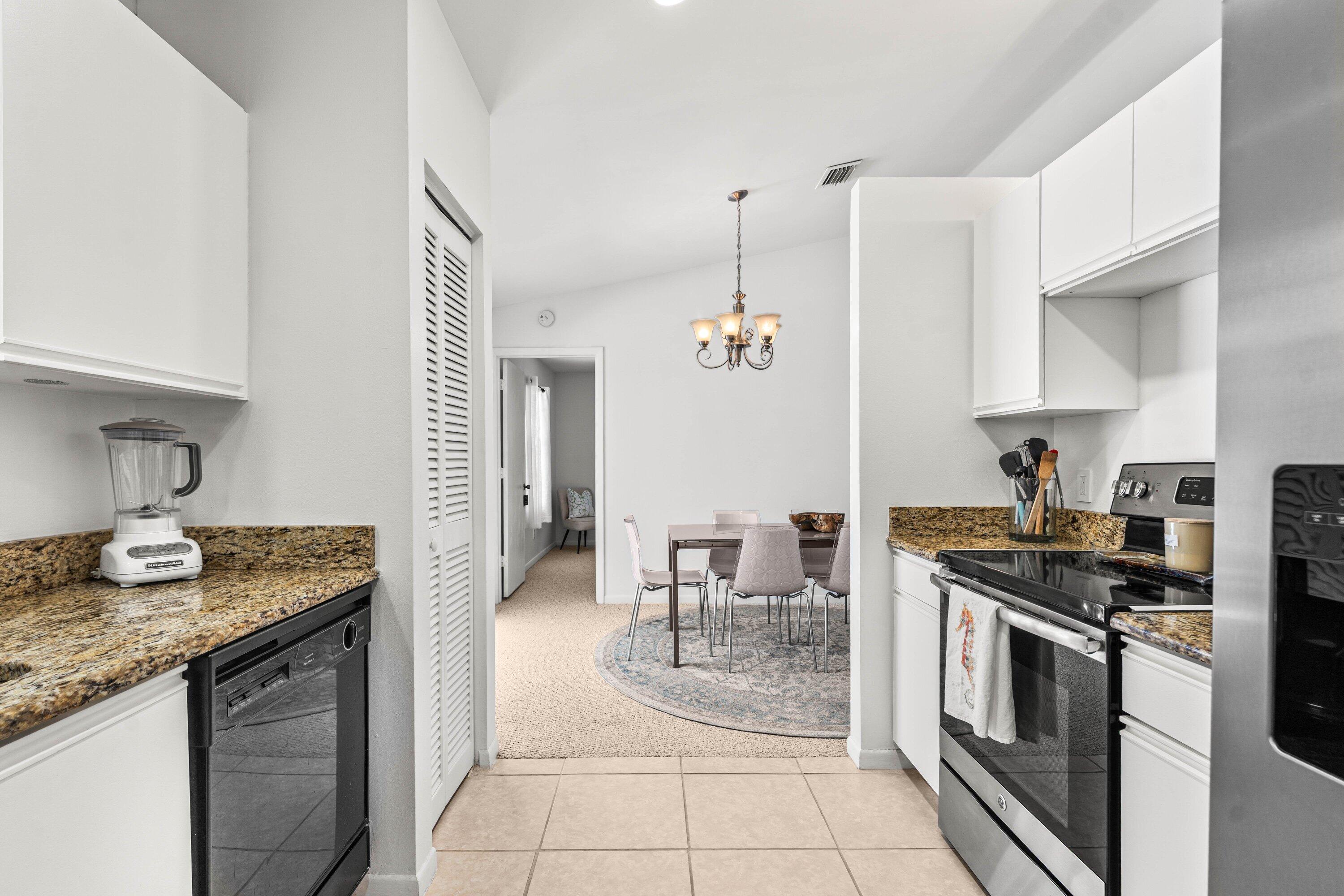 2814 Se Melaleuca Boulevard Property Photo 12