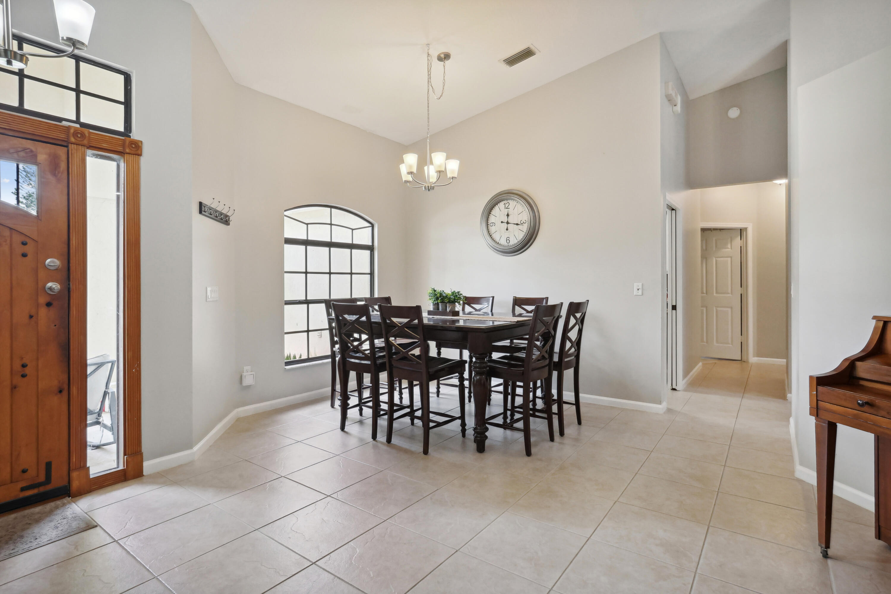 13823 Callington Drive Property Photo 6