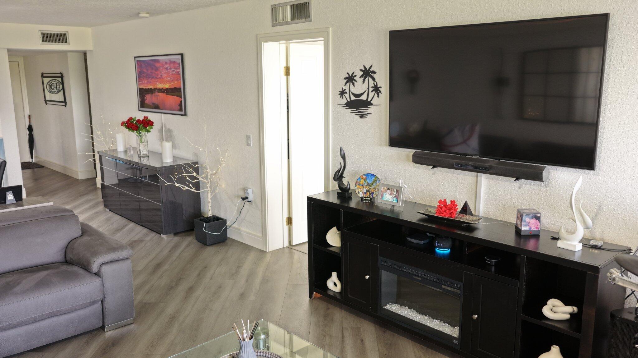 2421 Village Boulevard 201 Property Photo 4
