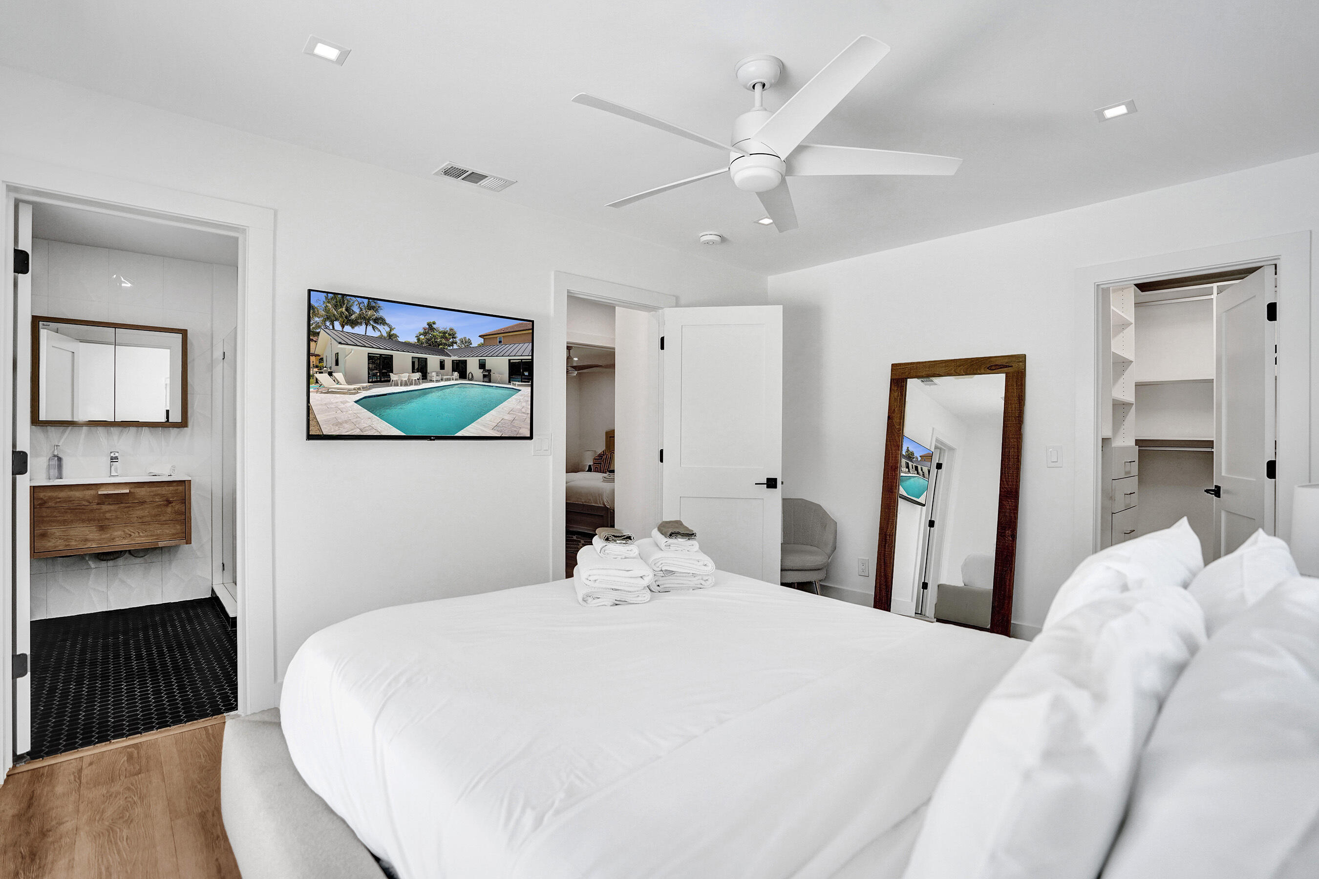 933 Banyan Drive Property Photo 42