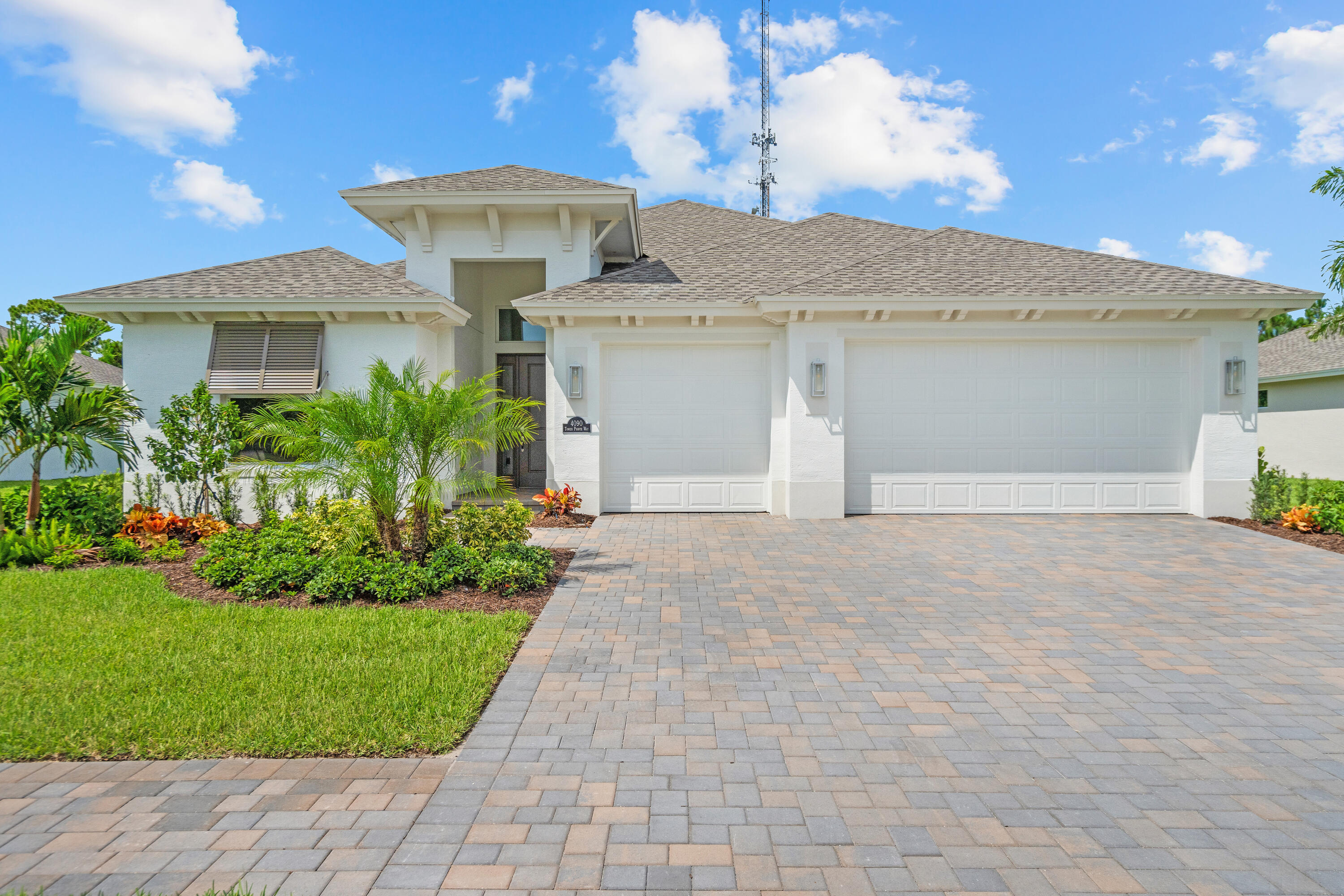 4090 Tower Pointe Way Property Photo 1