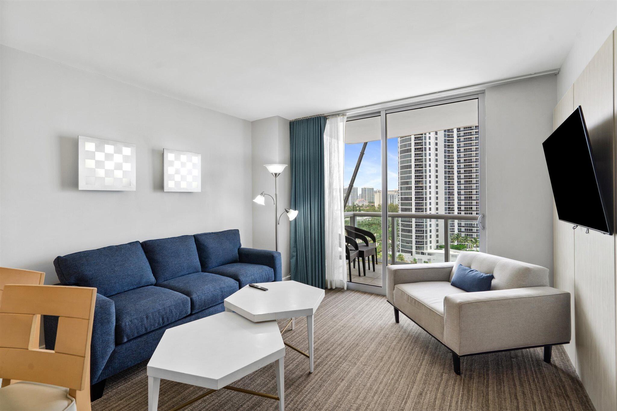 18683 Collins Avenue 1403 Property Photo 6