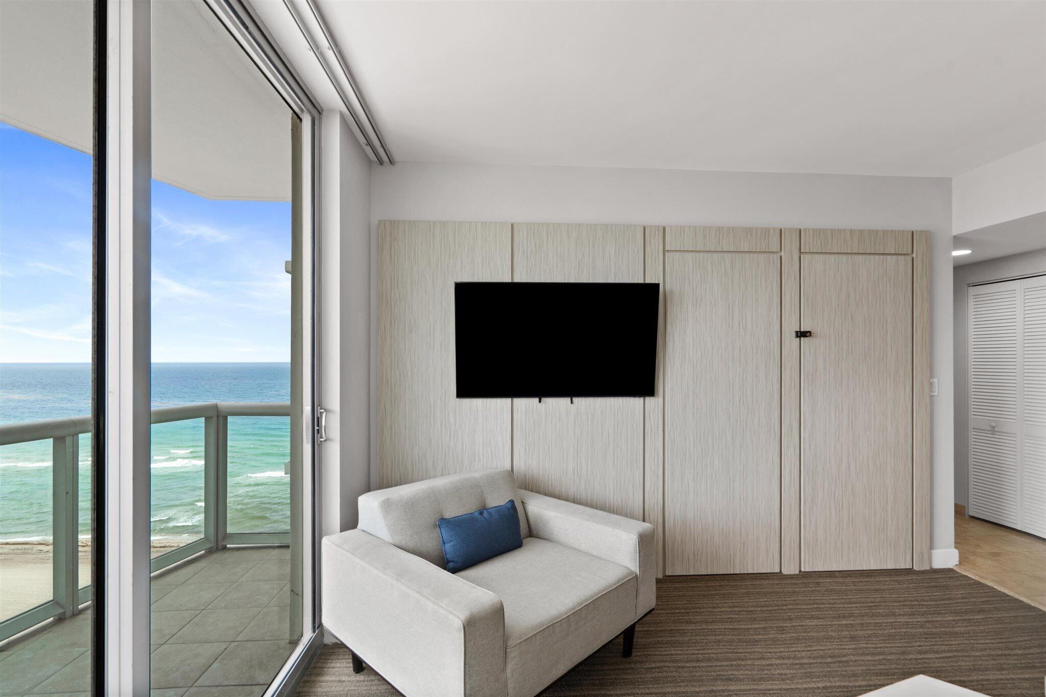18683 Collins Avenue 1403 Property Photo 8