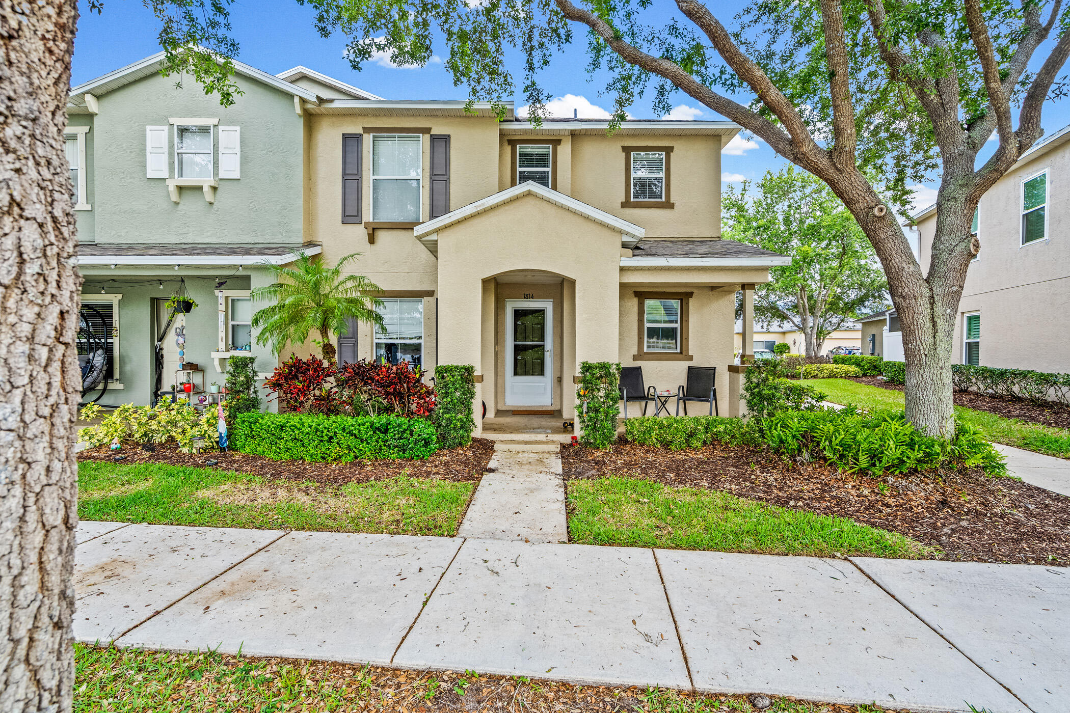 1814 Pointe West Way Property Photo 1