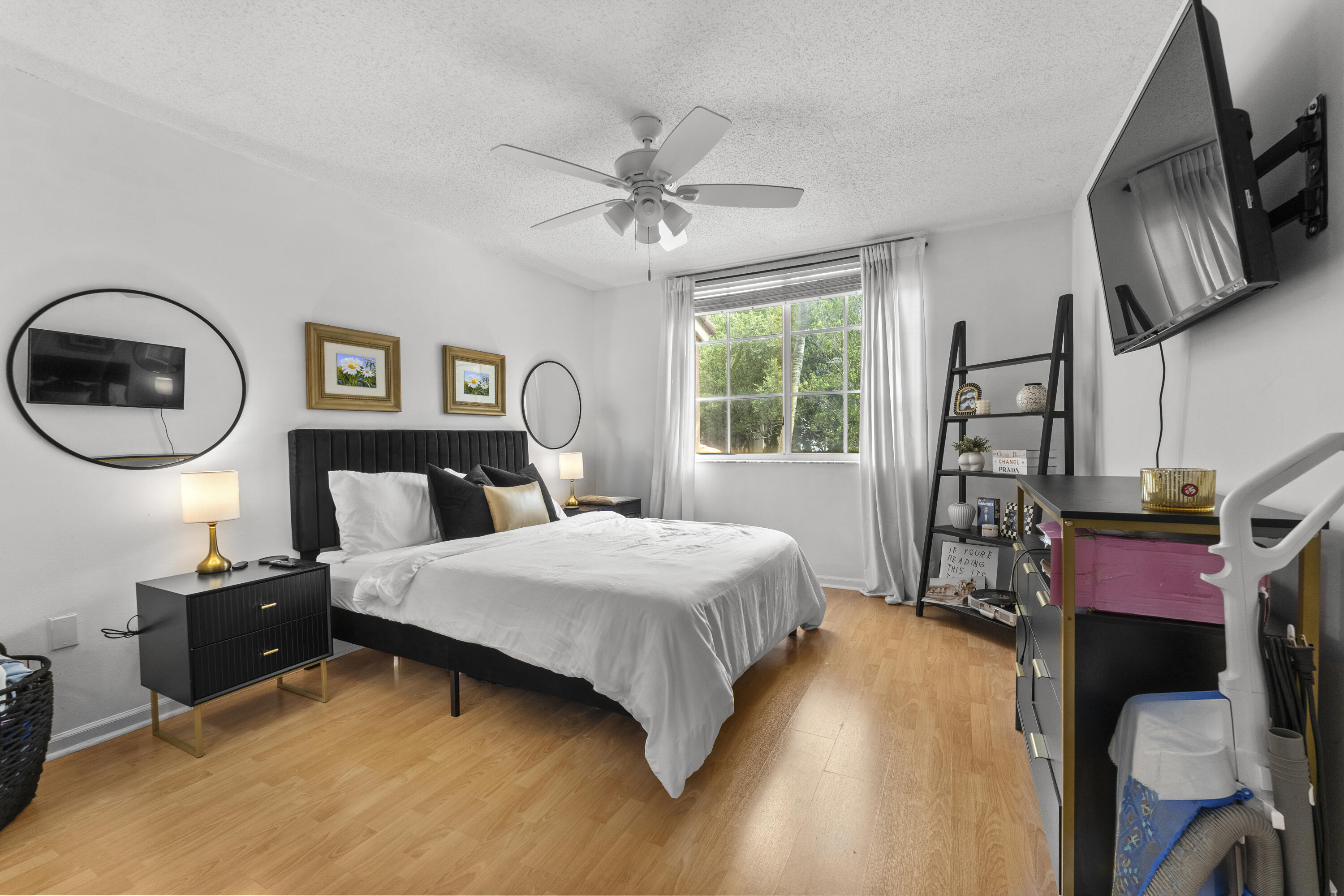 4812 N State Road 7 12205 Property Photo 15